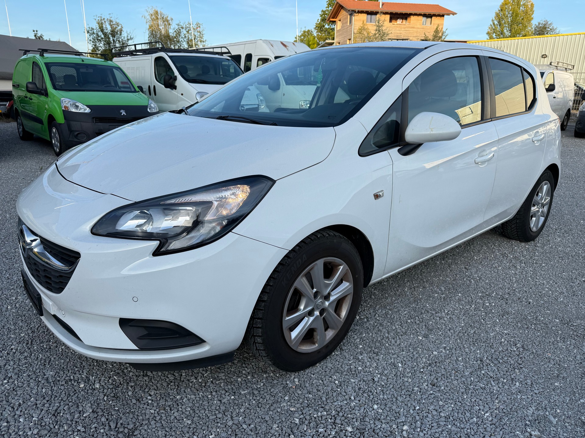 OPEL Corsa 1.4 EcoTec Enjoy-image-1