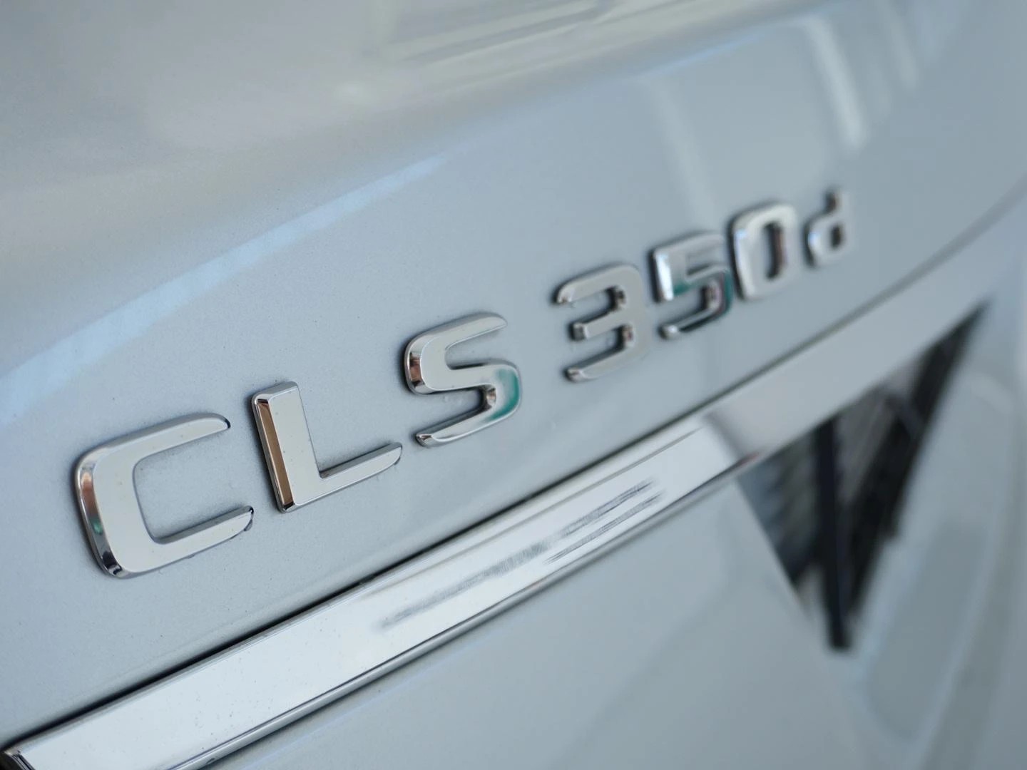 MERCEDES-BENZ CLS 350 d 4Matic 9G-Tronic-image-11