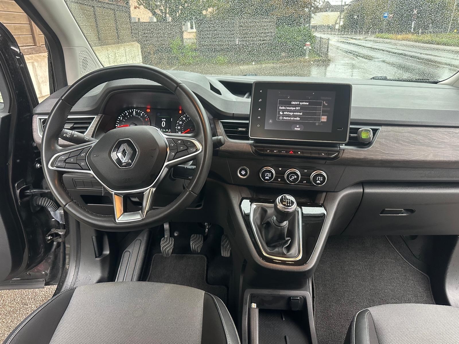 RENAULT Kangoo 1.3 TCe 130 PF Intens-image-7
