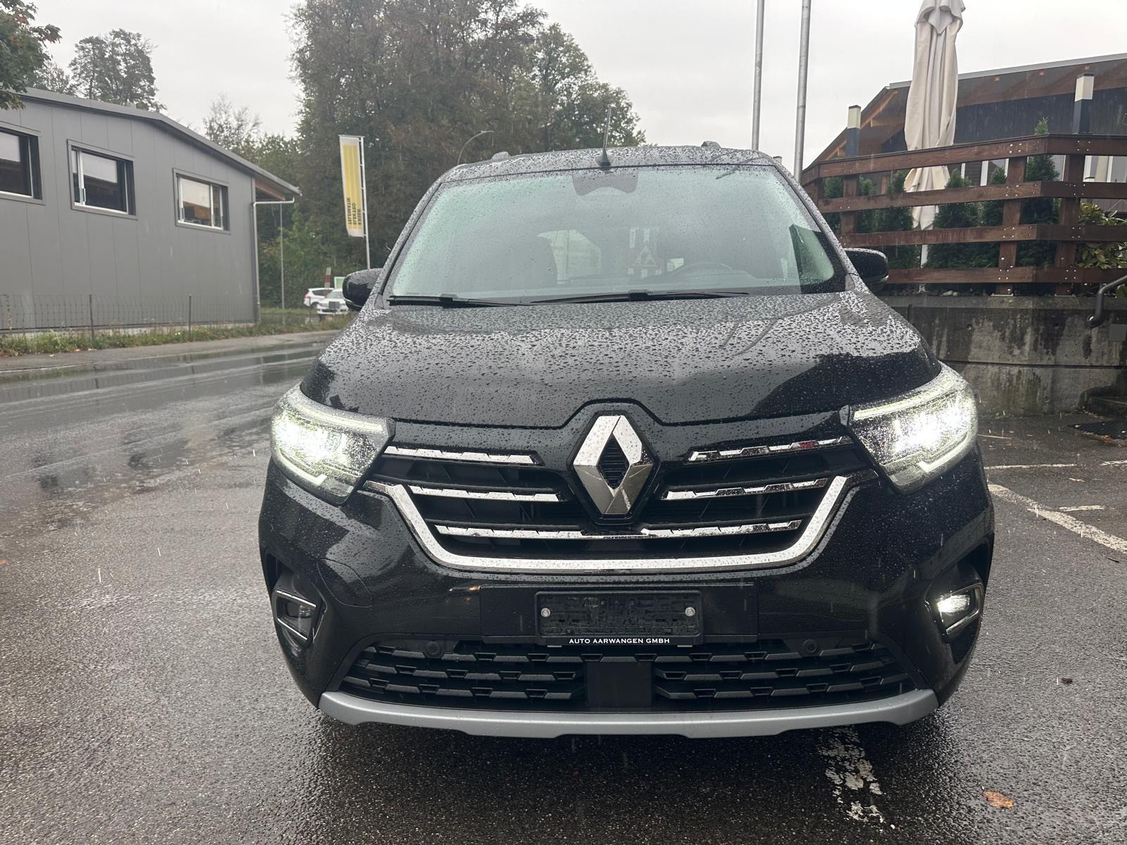 RENAULT Kangoo 1.3 TCe 130 PF Intens-image-4