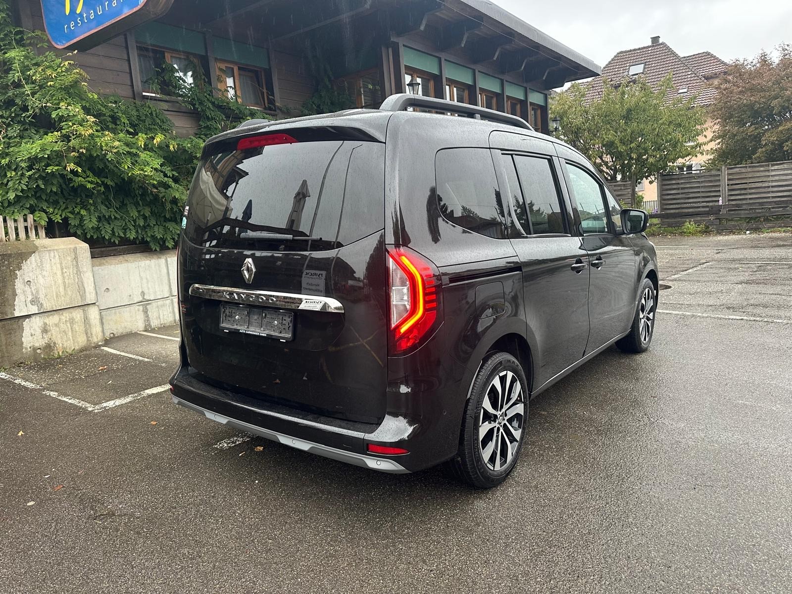 RENAULT Kangoo 1.3 TCe 130 PF Intens-image-2