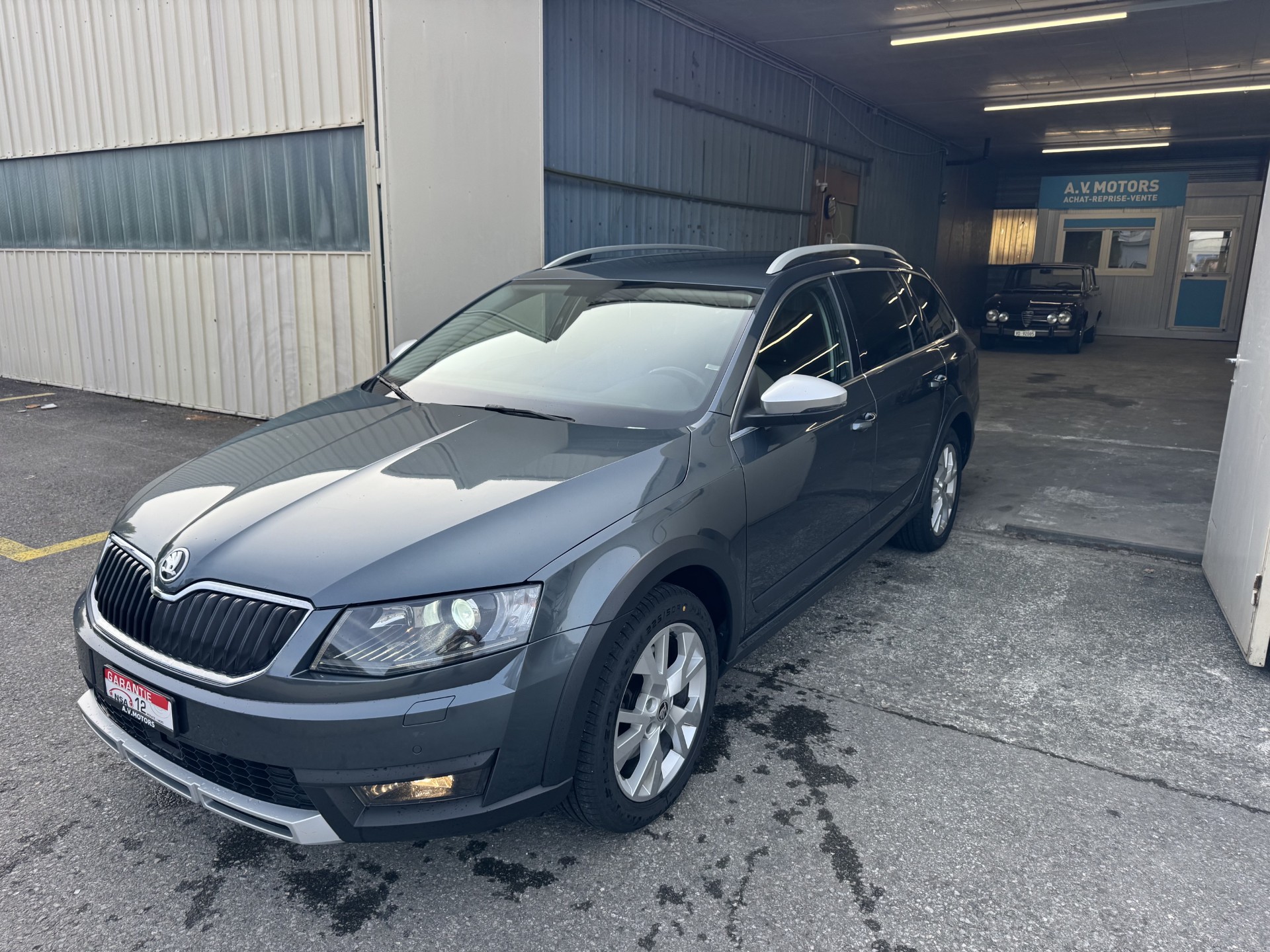 Car photo