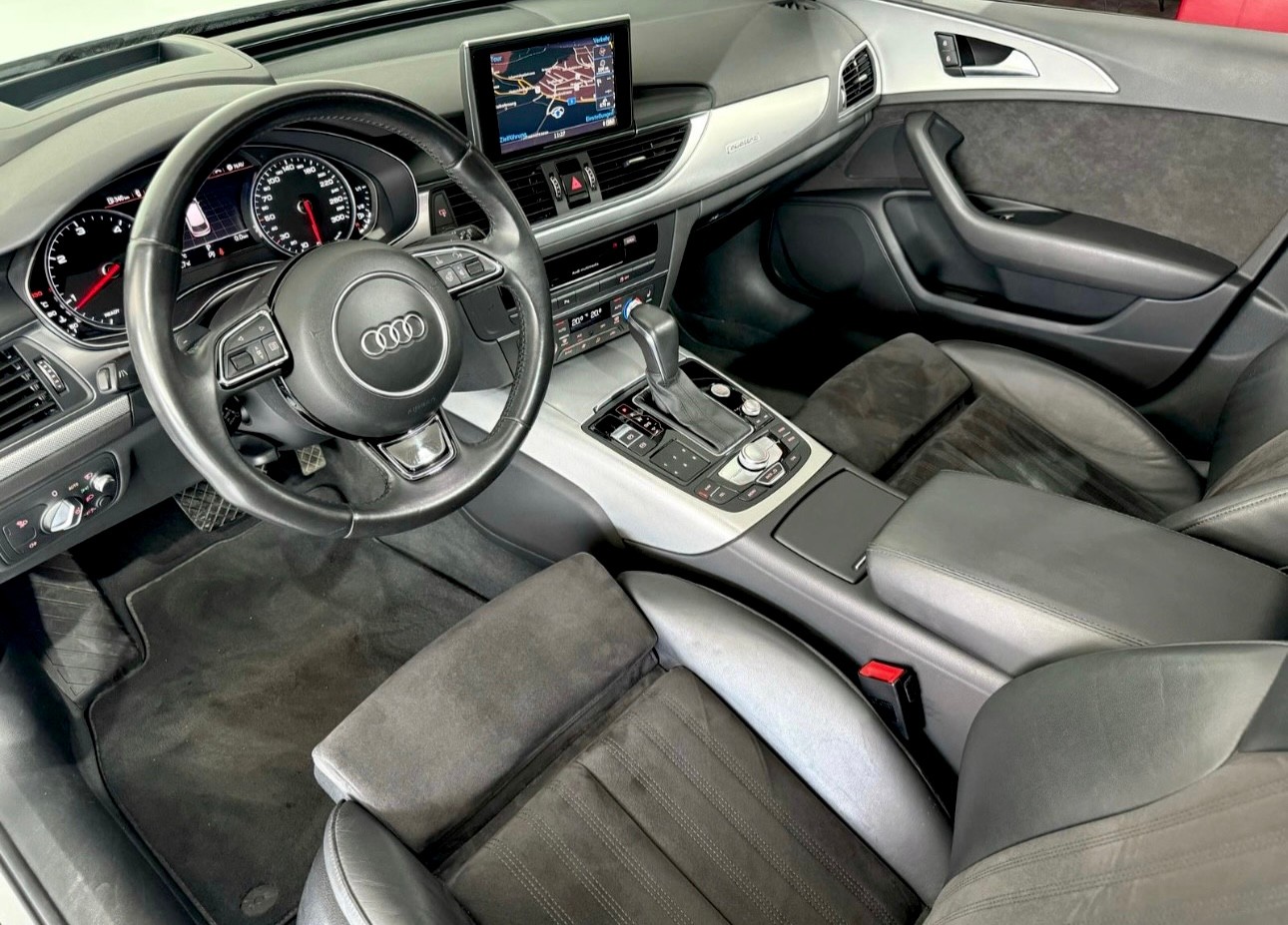 AUDI A6 Avant 3.0 TDI V6 quattro S-tronic-image-9