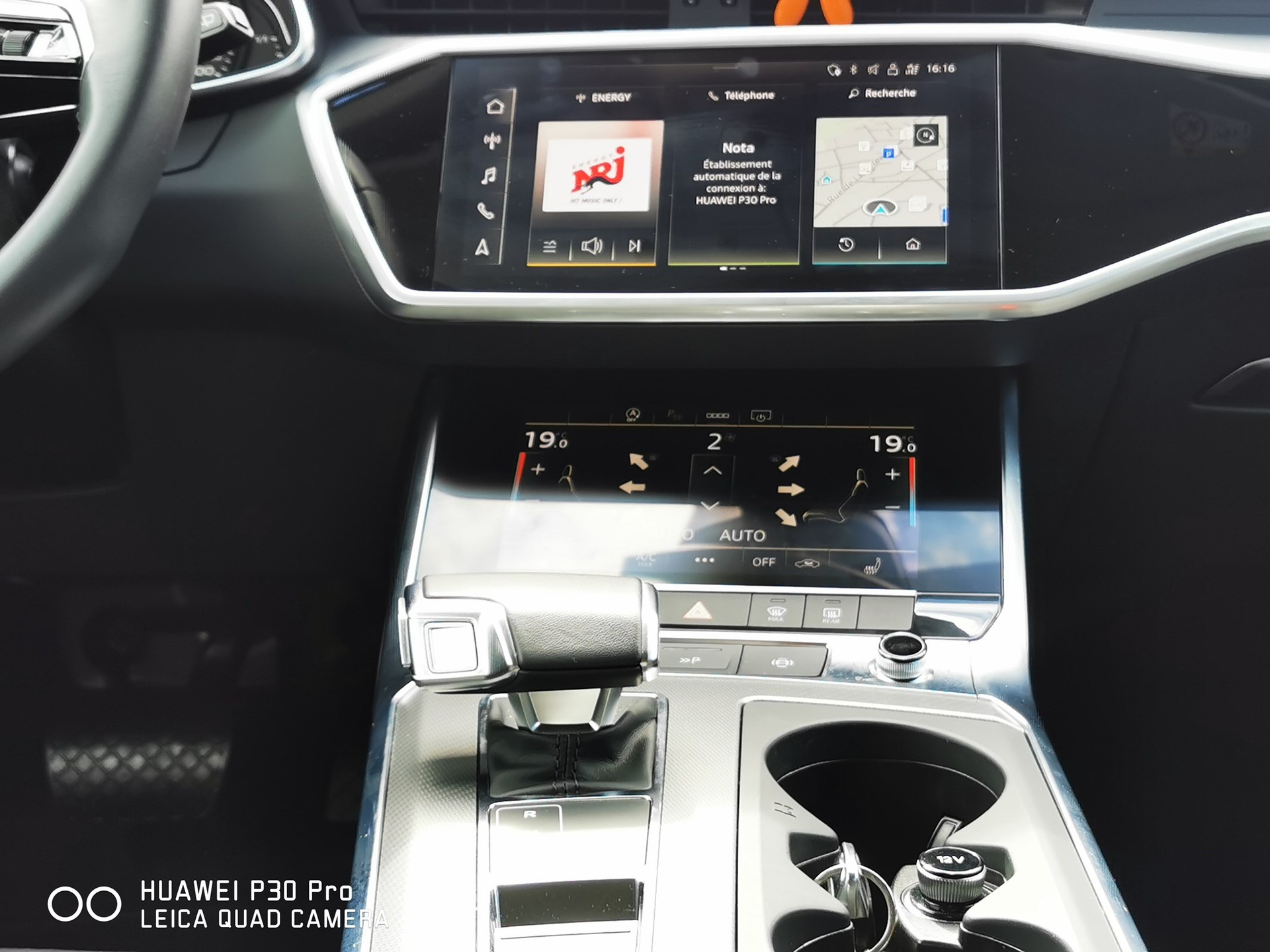 AUDI A6 Avant 40 TDI Sport S-tronic-image-11