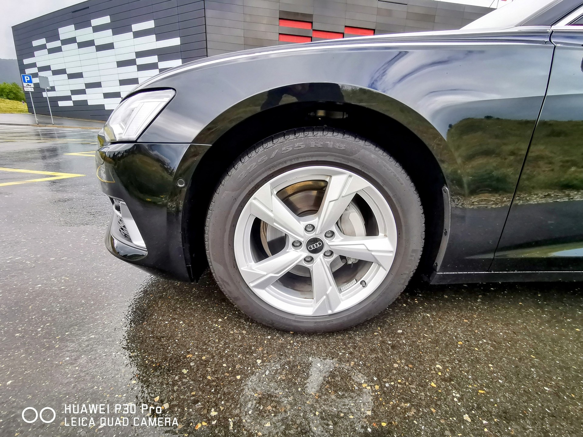 AUDI A6 Avant 40 TDI Sport S-tronic-image-13