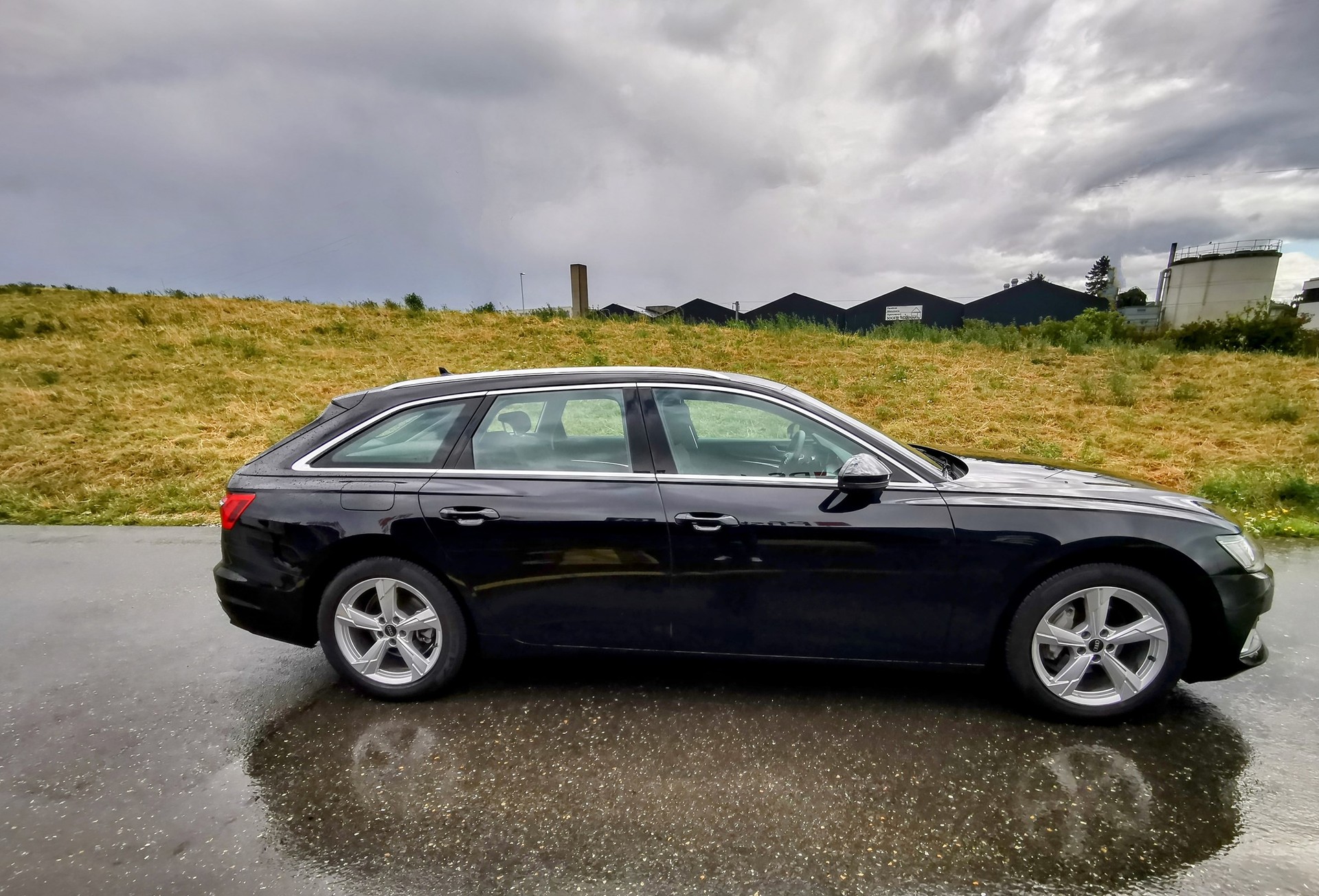 AUDI A6 Avant 40 TDI Sport S-tronic-image-4