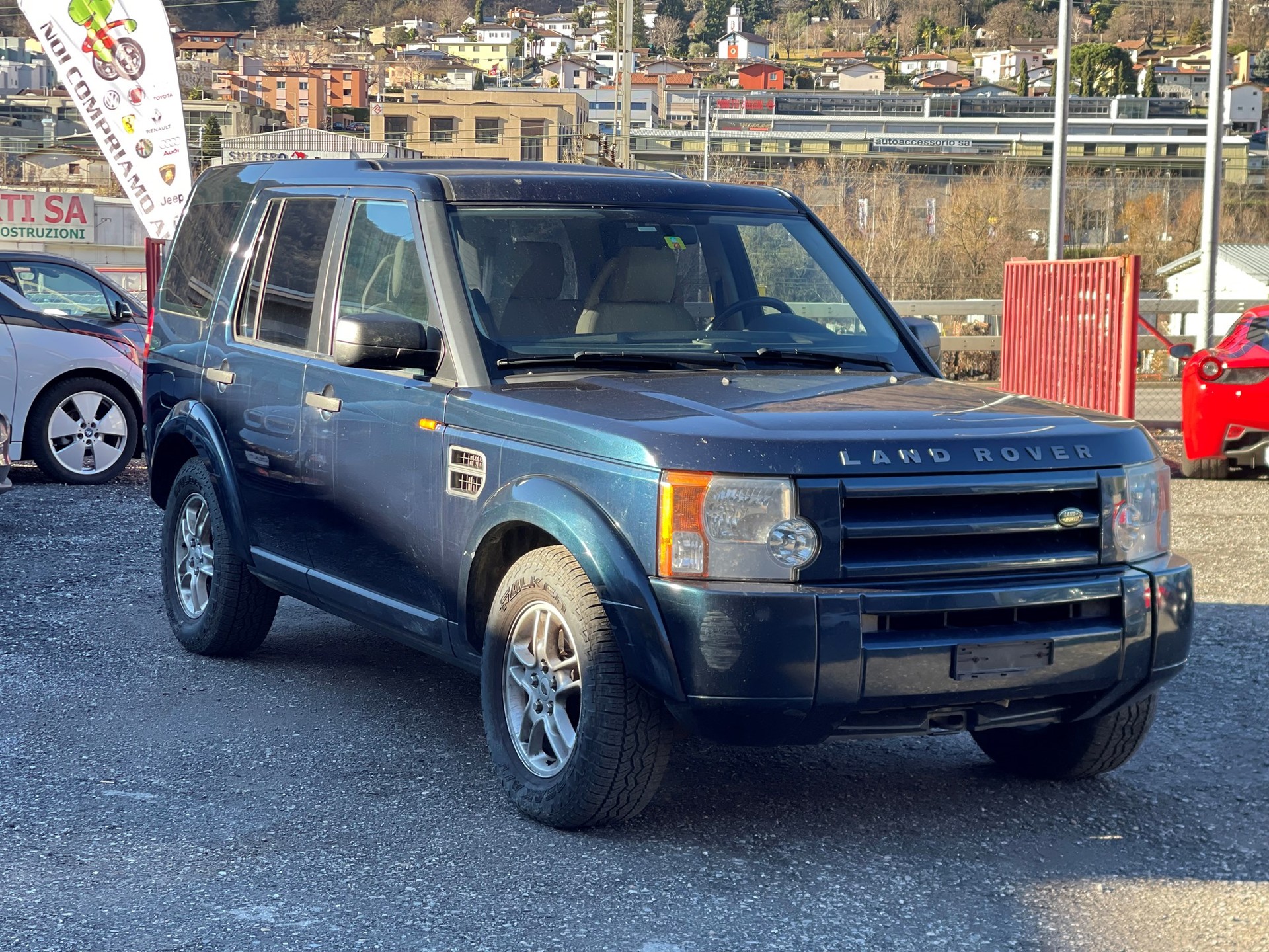 LAND ROVER Discovery 2.7d V6 SE-image-1