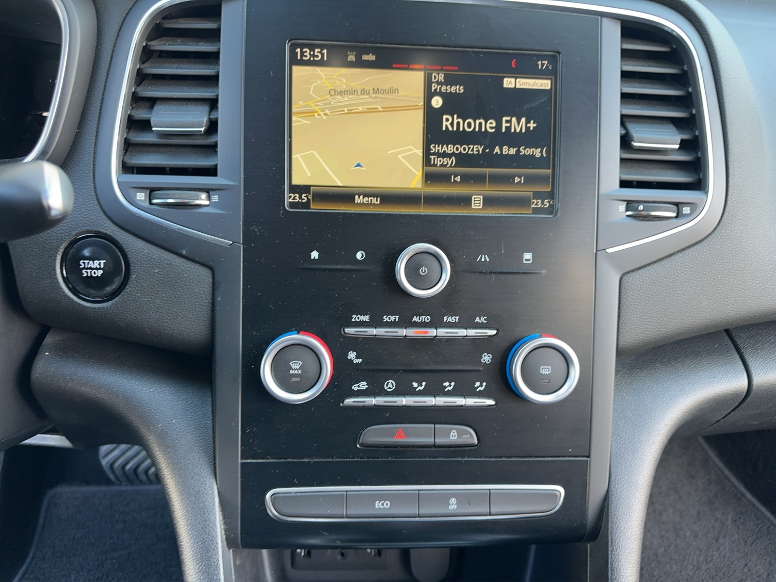 RENAULT Mégane Grandtour 1.2 16V Turbo Bose EDC-image-14