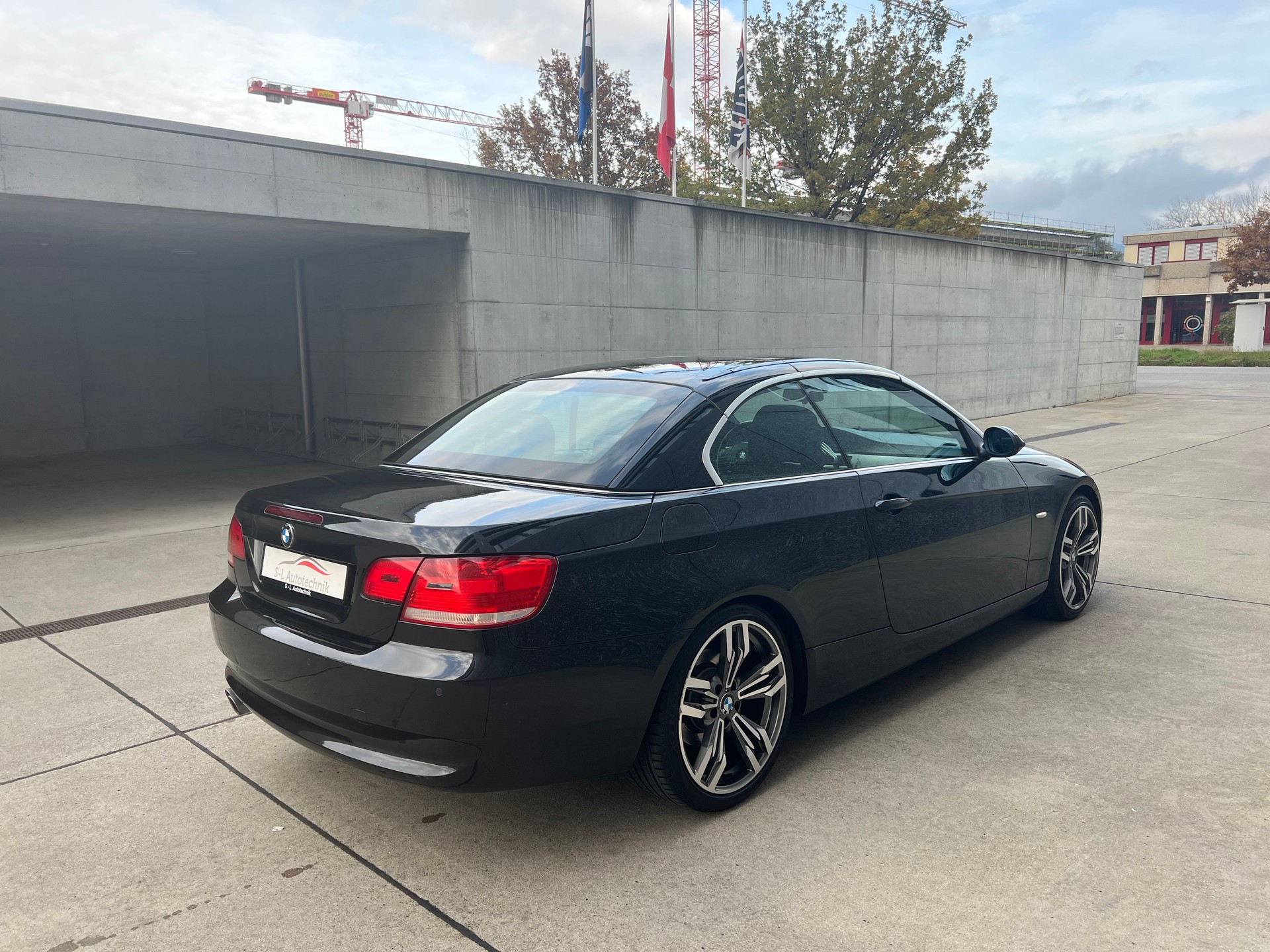 BMW 325i Cabriolet Steptronic-image-5