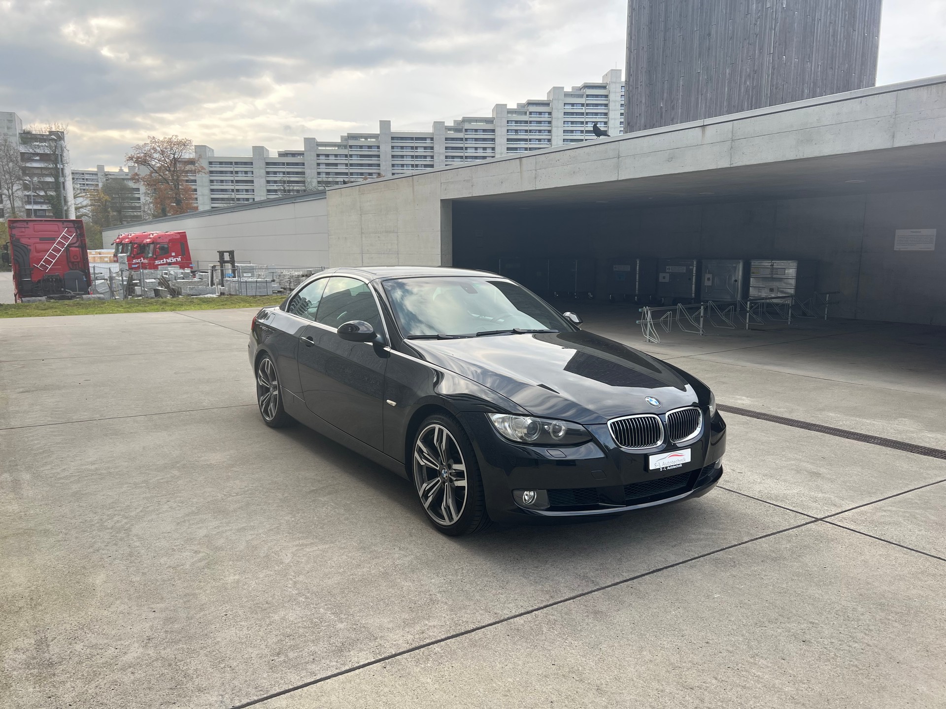 BMW 325i Cabriolet Steptronic-image-2