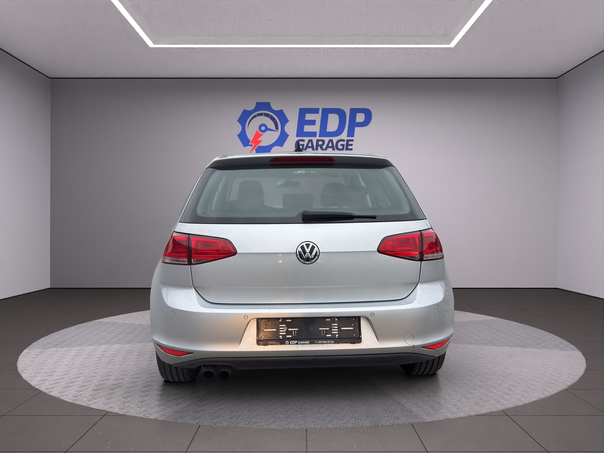 VW Golf 2.0 TDI Comfortline DSG-image-6
