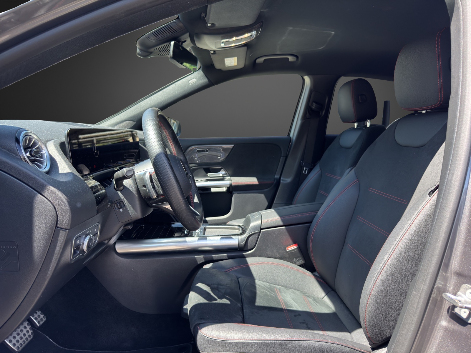 MERCEDES-BENZ GLA 220d 4M Swiss Star-image-9