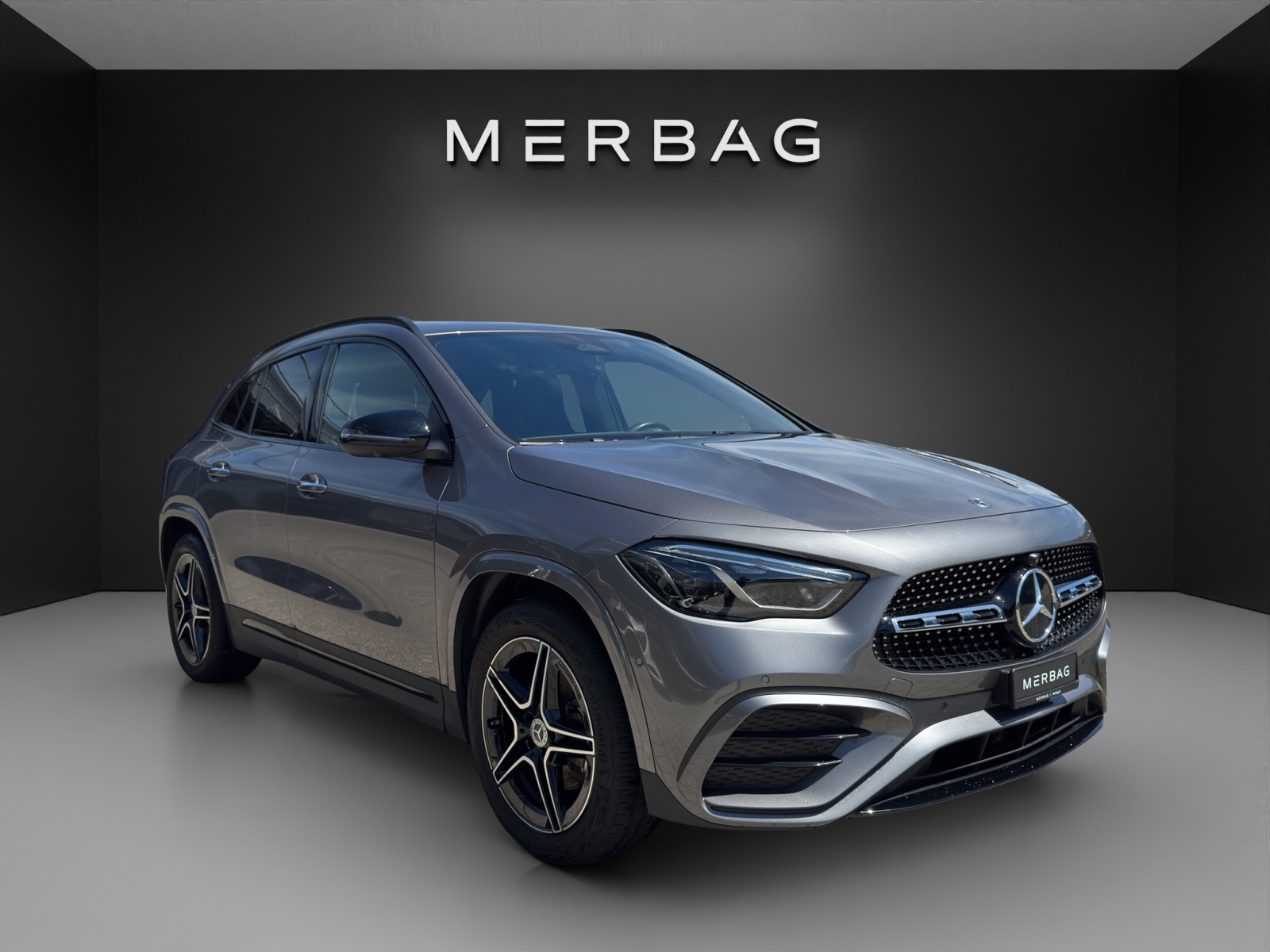MERCEDES-BENZ GLA 220d 4M Swiss Star-image-5