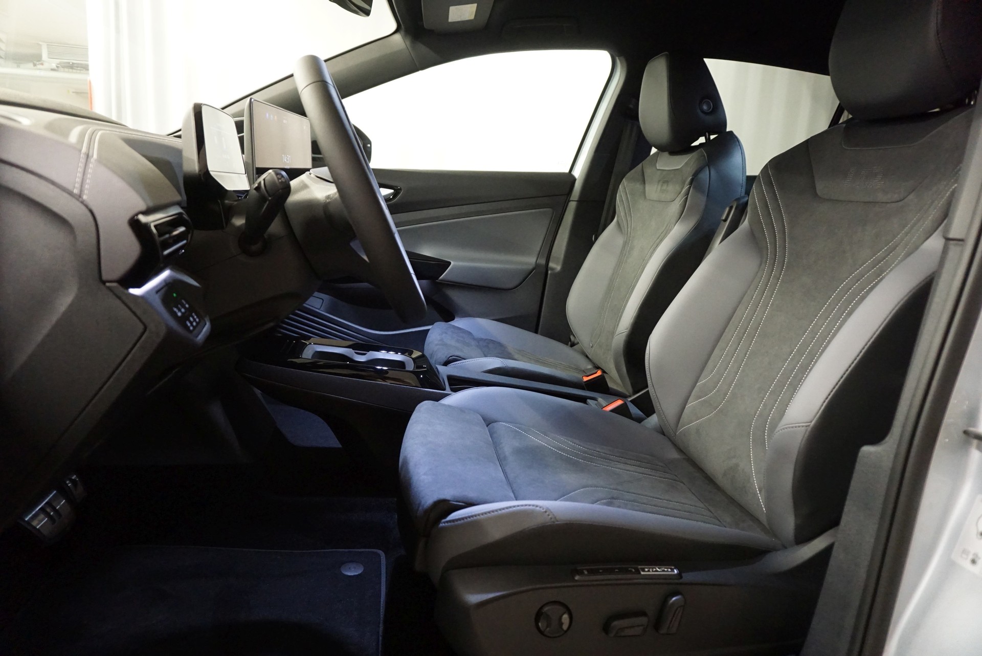VW ID.4 Pro United 77 kWh 4 Motion-image-6