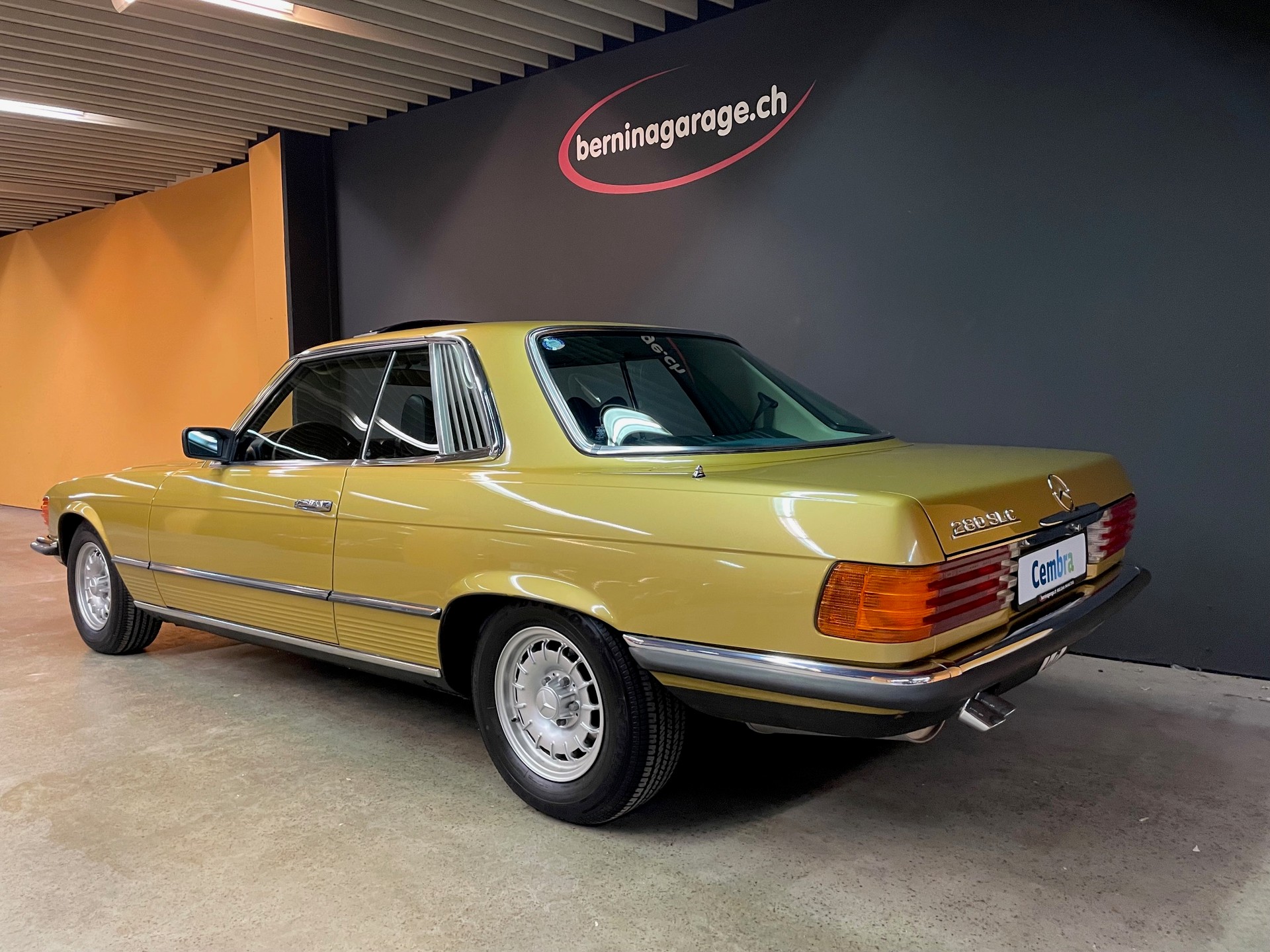 MERCEDES-BENZ SLC 280 C107 Automat-showroom-element-2