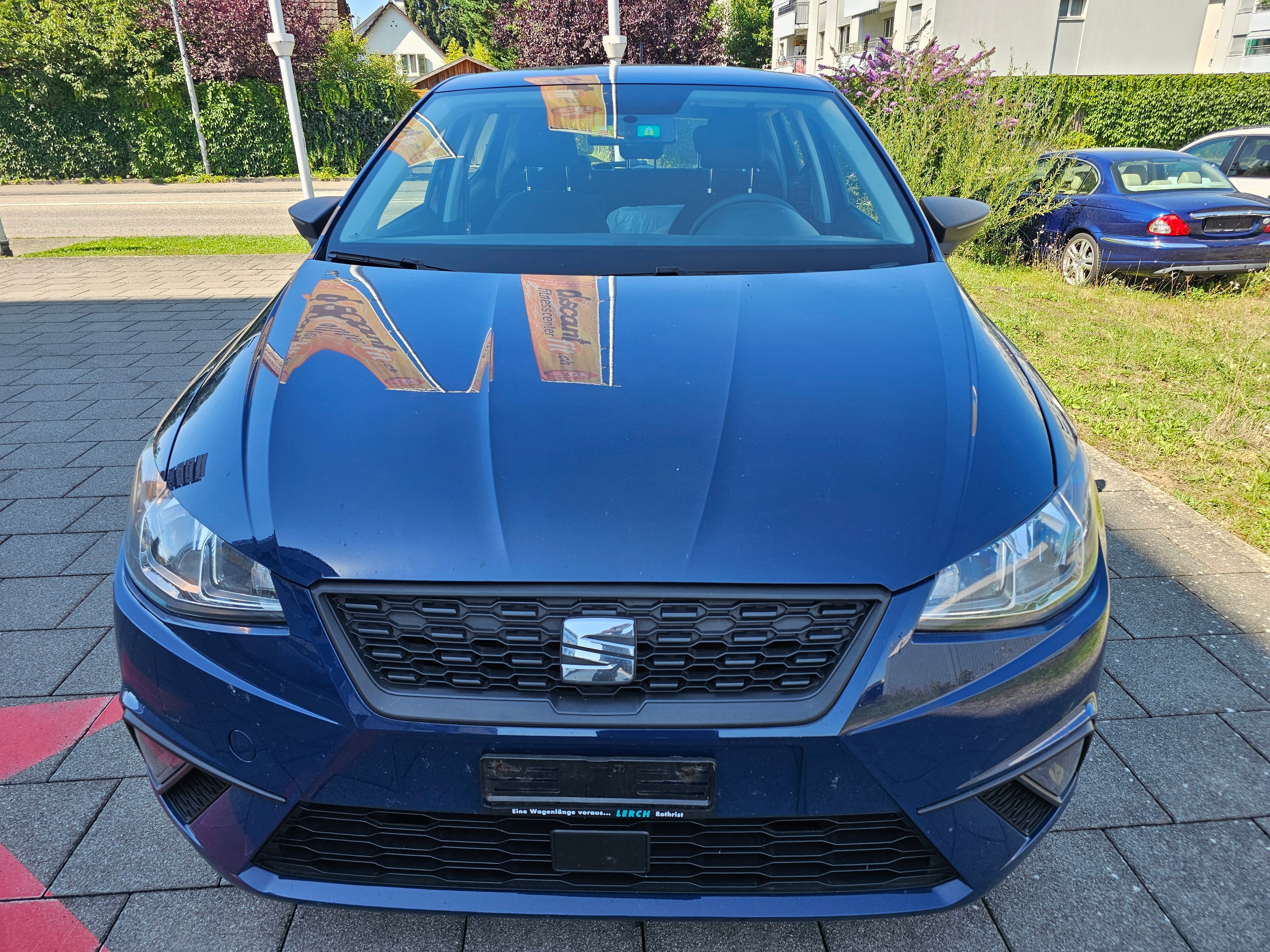 Car photo