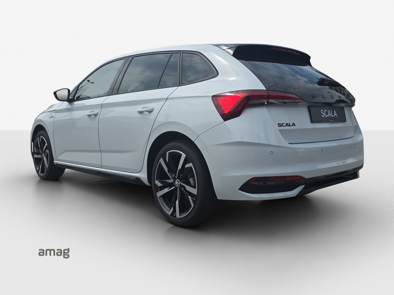 SKODA Scala 1.0 TSI Monte Carlo DSG-image-2