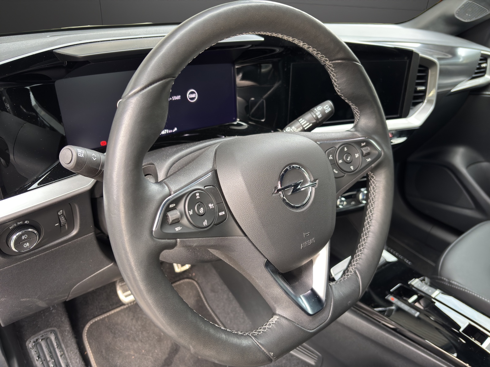 OPEL Mokka e Ultimate-image-4