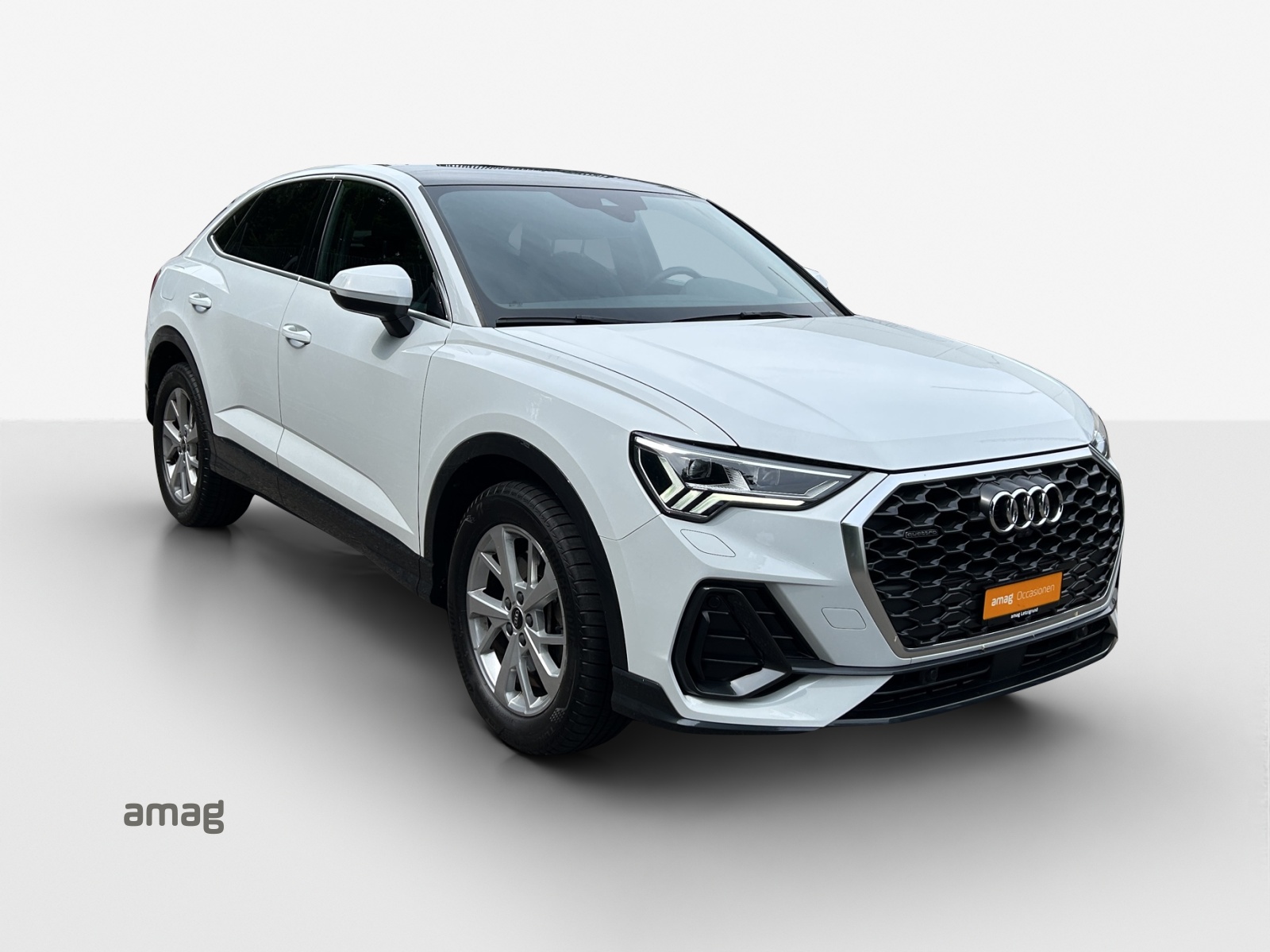AUDI Q3 Sportback 45 TFSI quattro S-tronic-image-5