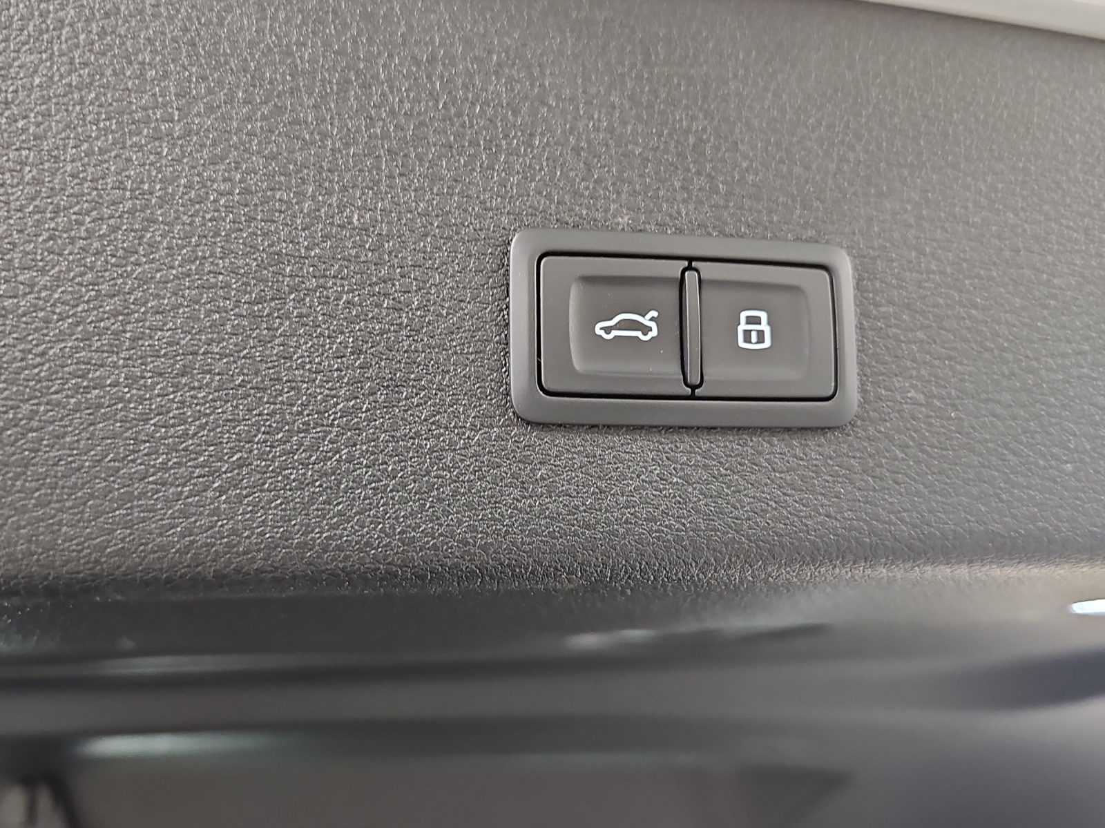 AUDI e-tron 50 Sportback S Line Attraction quattro-image-14