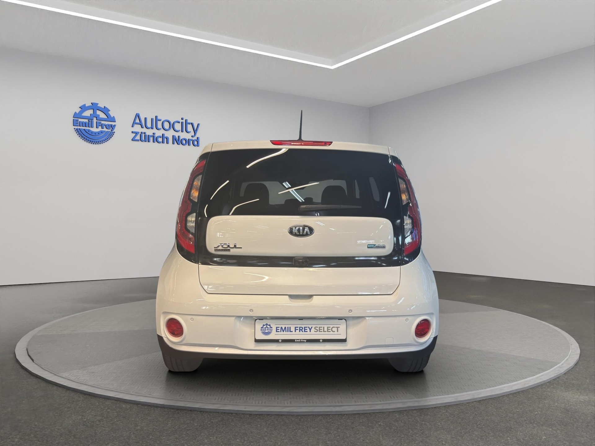 KIA Soul EV Style-showroom-element-3