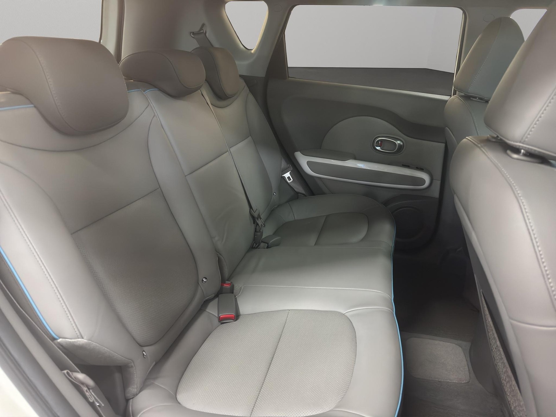 KIA Soul EV Style-image-10