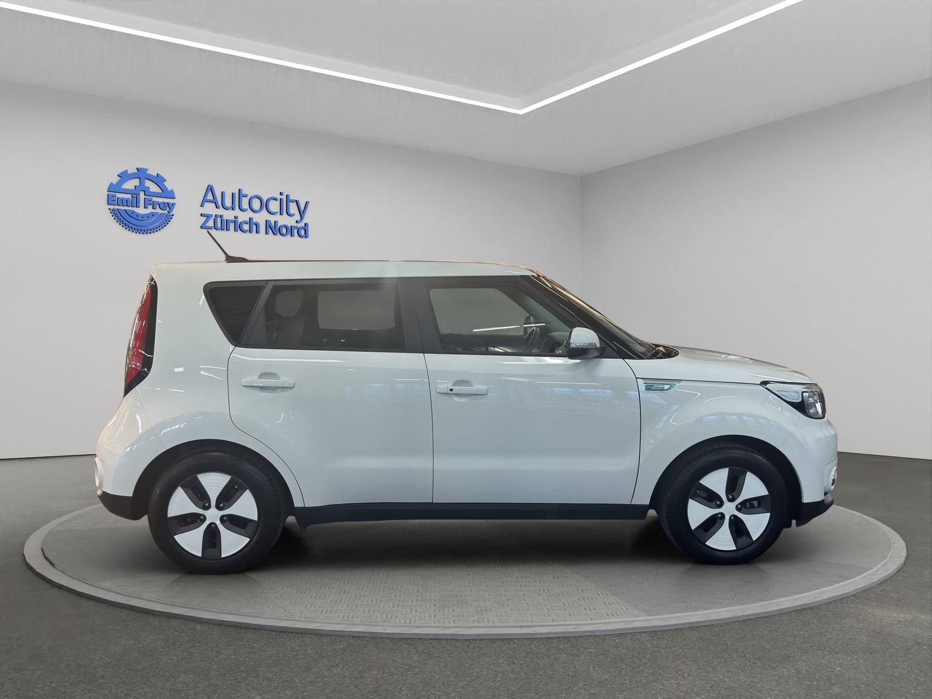 KIA Soul EV Style-image-4