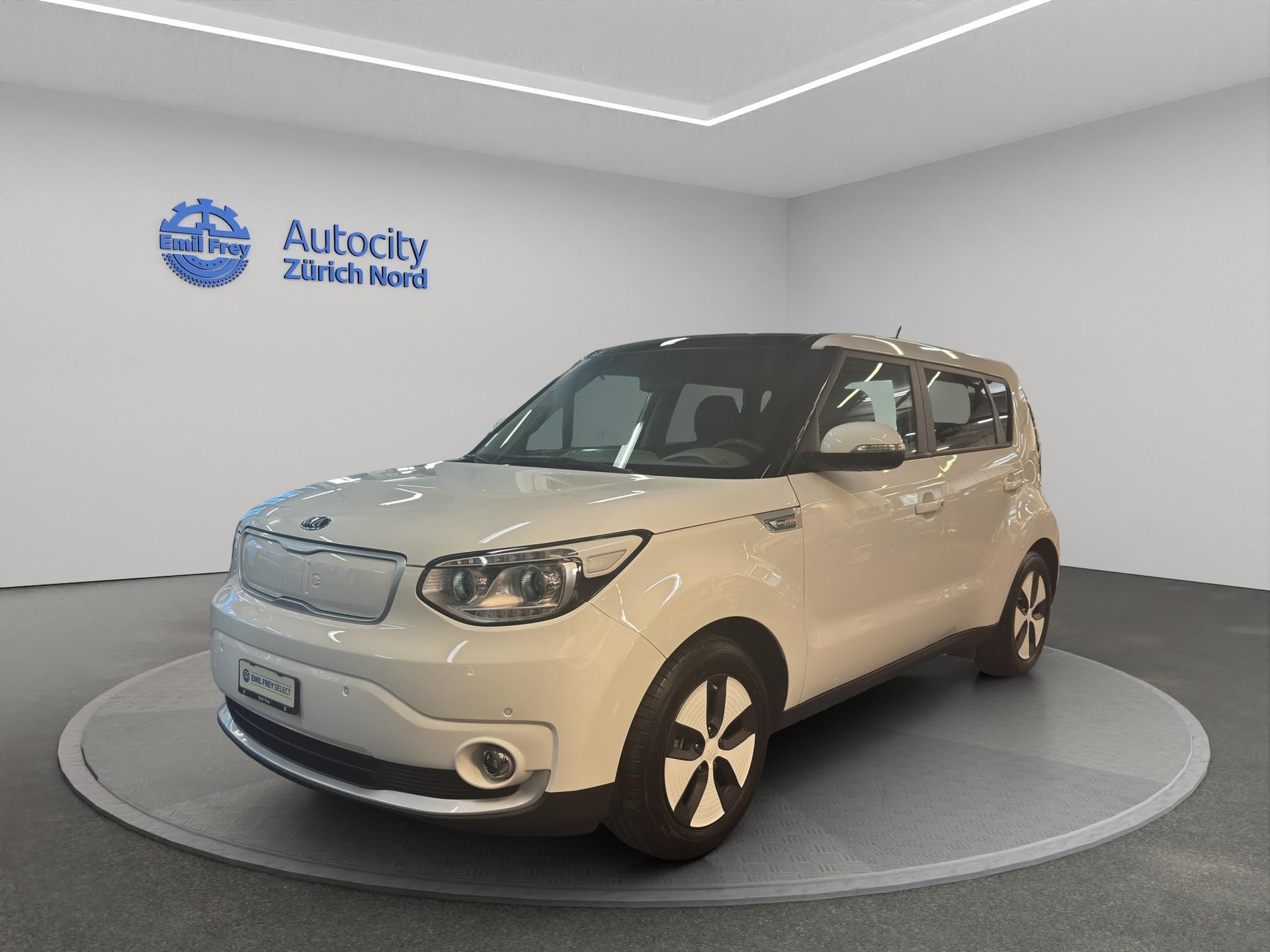 KIA Soul EV Style