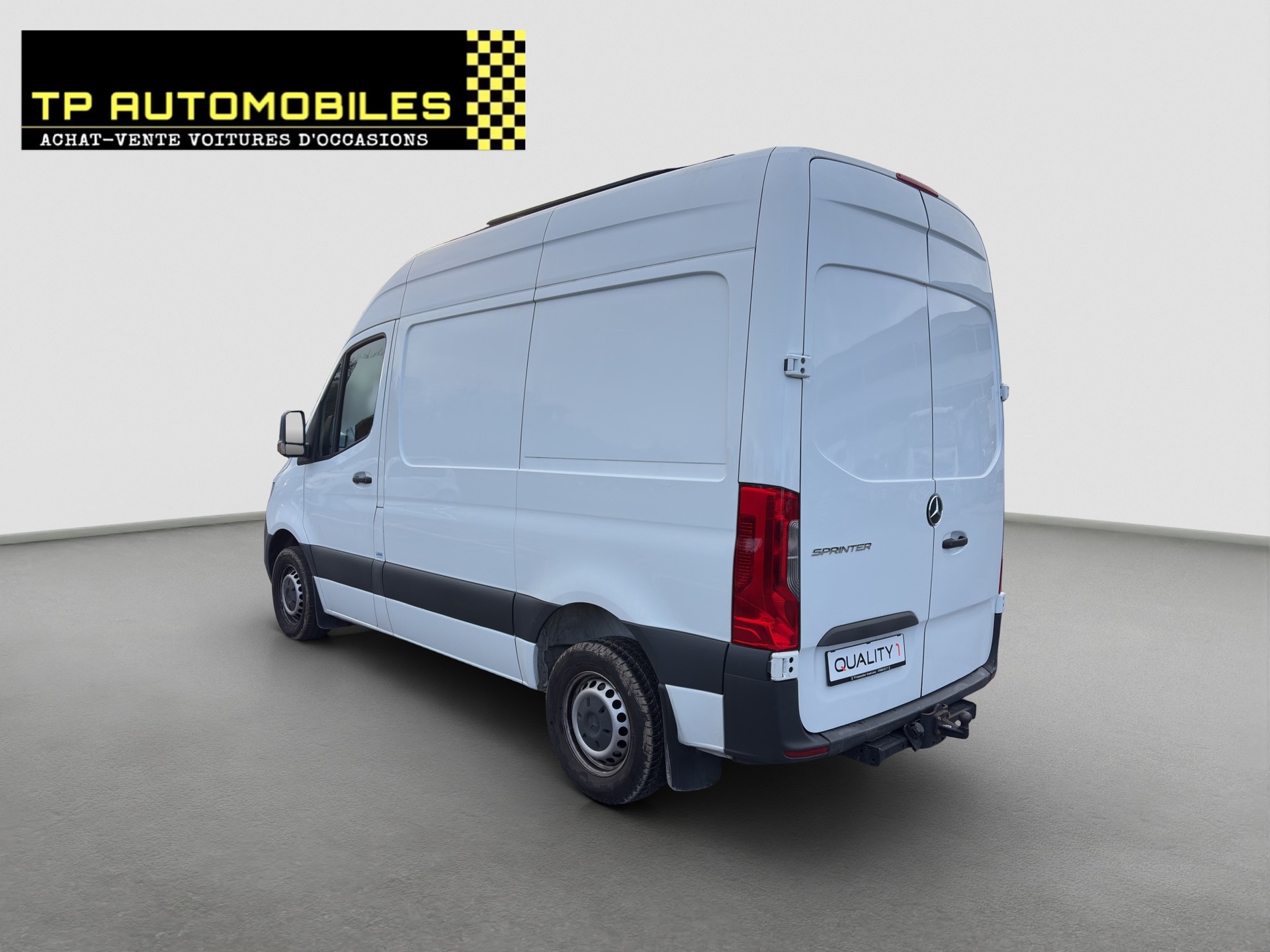 MERCEDES-BENZ Sprinter 311 CDI Standard FWD-image-6