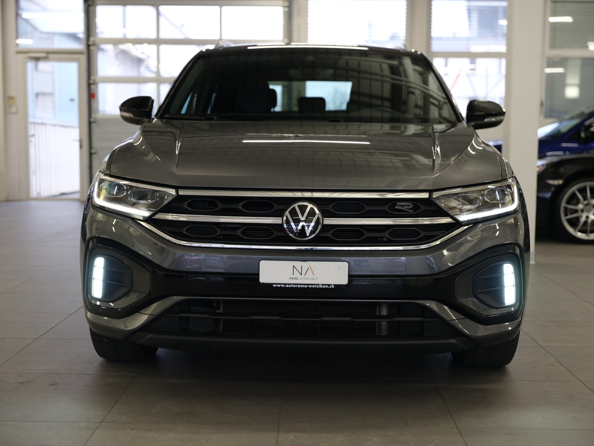VW T-Roc 2.0 TDI SCR Sport DSG 4Motion *Rear View Rückfahrkamera* *Drive Pack Sport* *Sprachbedienung*-image-2