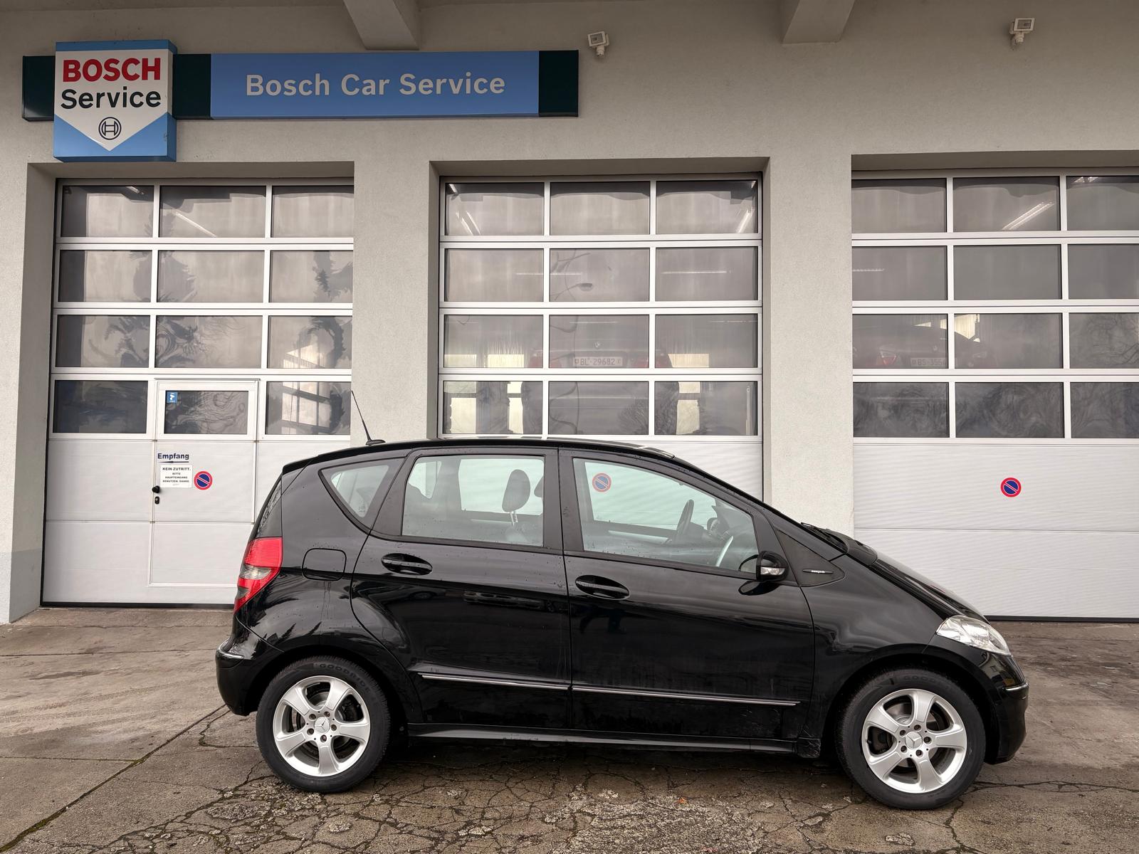 MERCEDES-BENZ A 150 Elégance-image-4