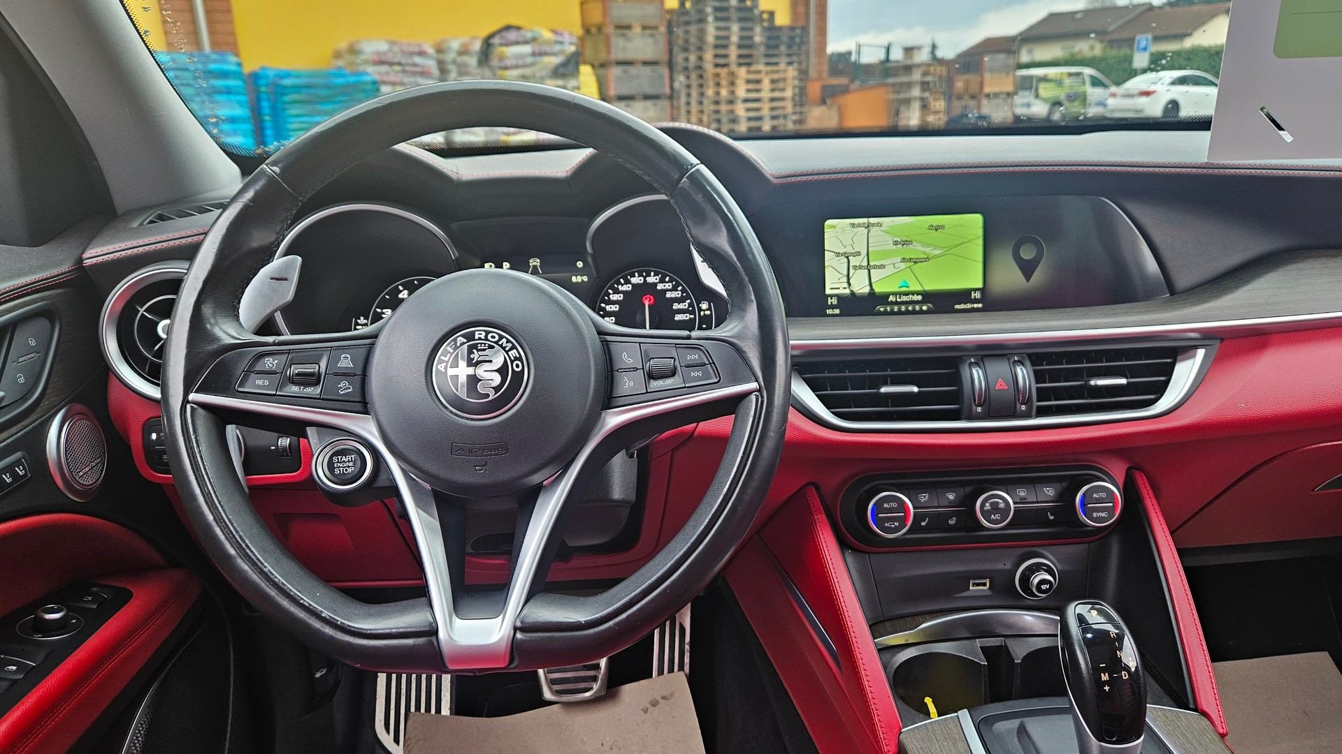 ALFA ROMEO Stelvio 2.0 Executive Q4 Automatic-image-6