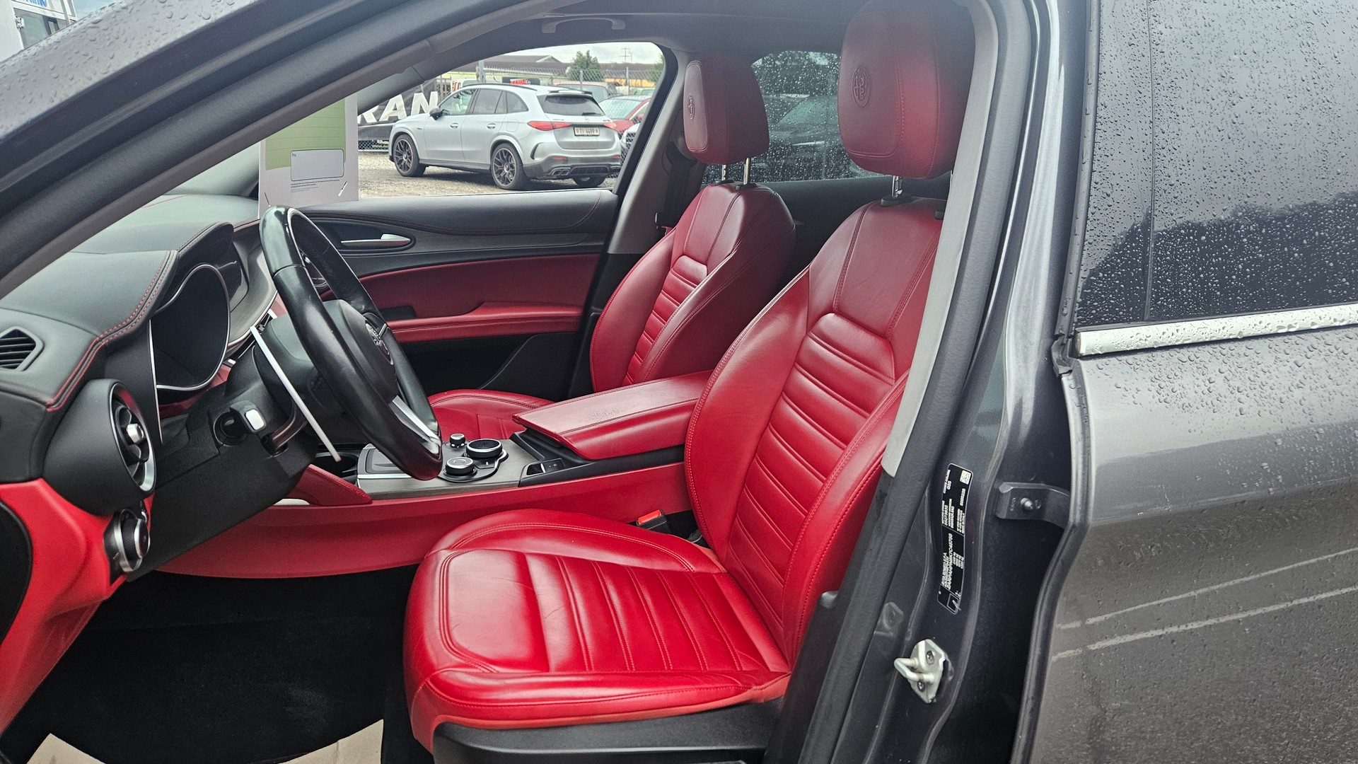 ALFA ROMEO Stelvio 2.0 Executive Q4 Automatic-image-4
