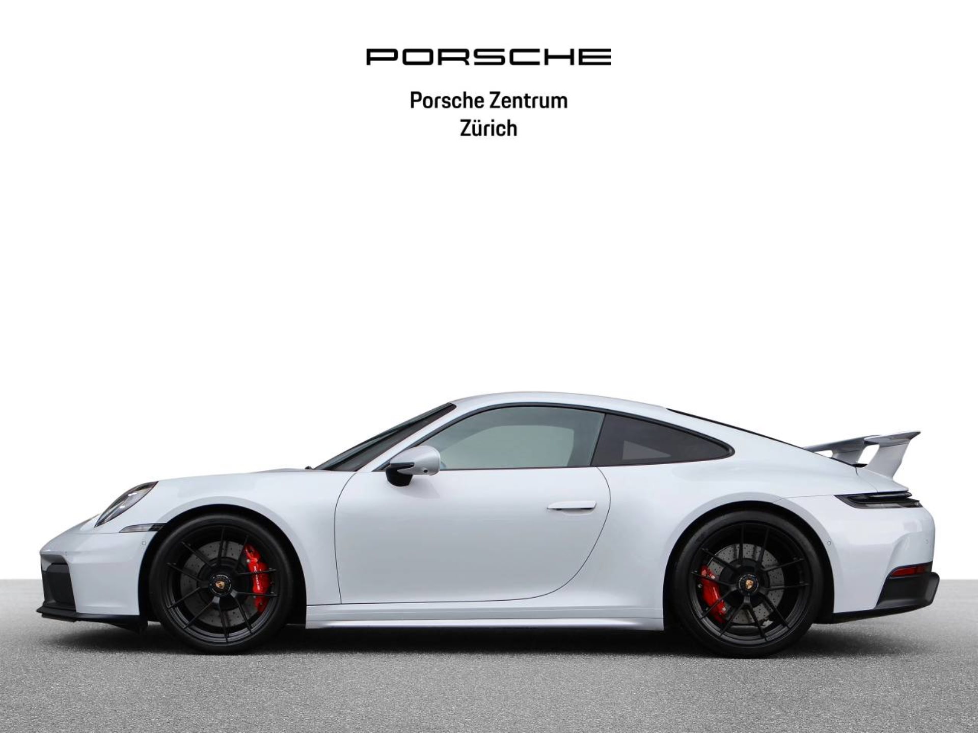 PORSCHE 911 Carrera GTS-image-1