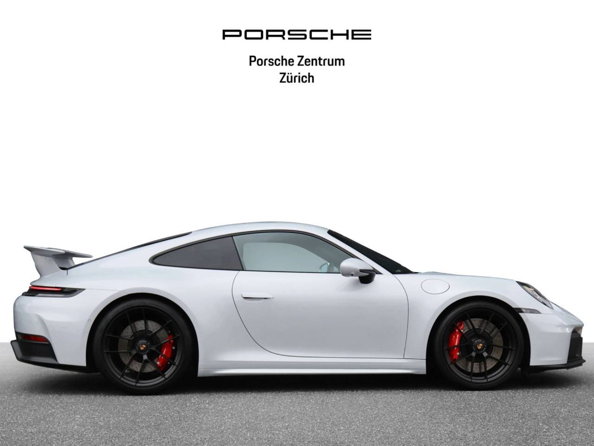 PORSCHE 911 Carrera GTS-image-6