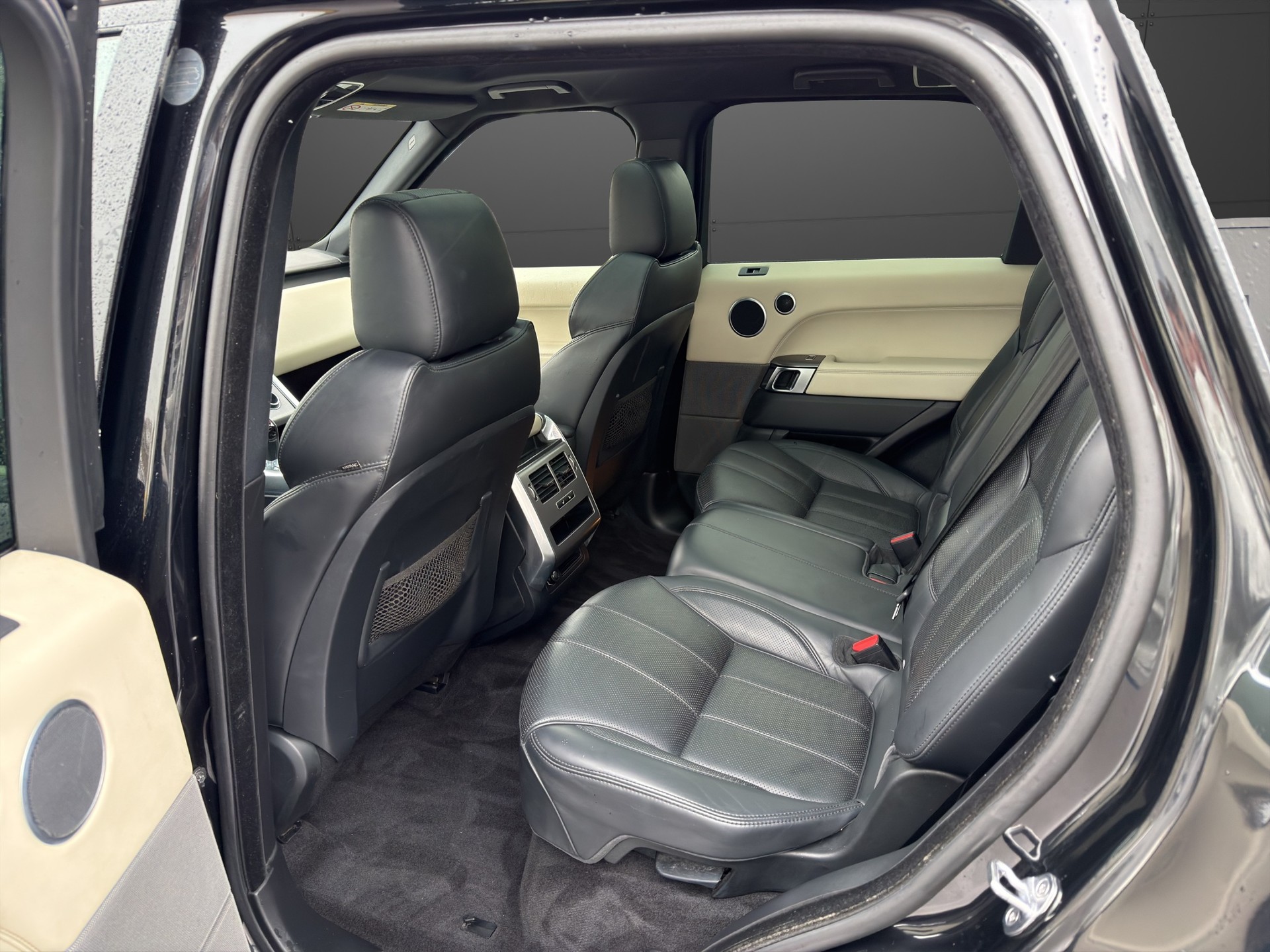 LAND ROVER Range Rover Sport 3.0 SDV6 HSE Automatic-image-22