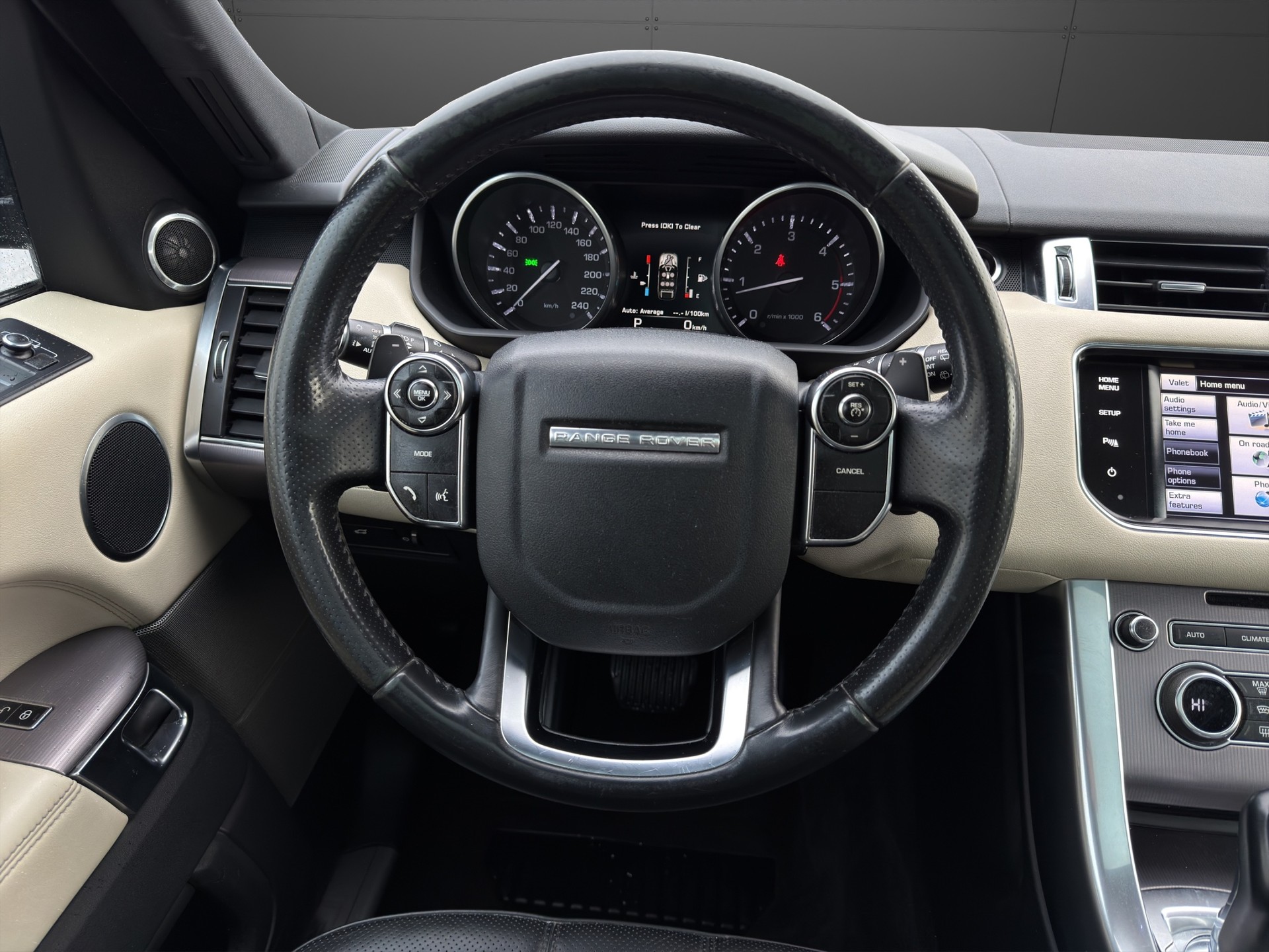 LAND ROVER Range Rover Sport 3.0 SDV6 HSE Automatic-image-17
