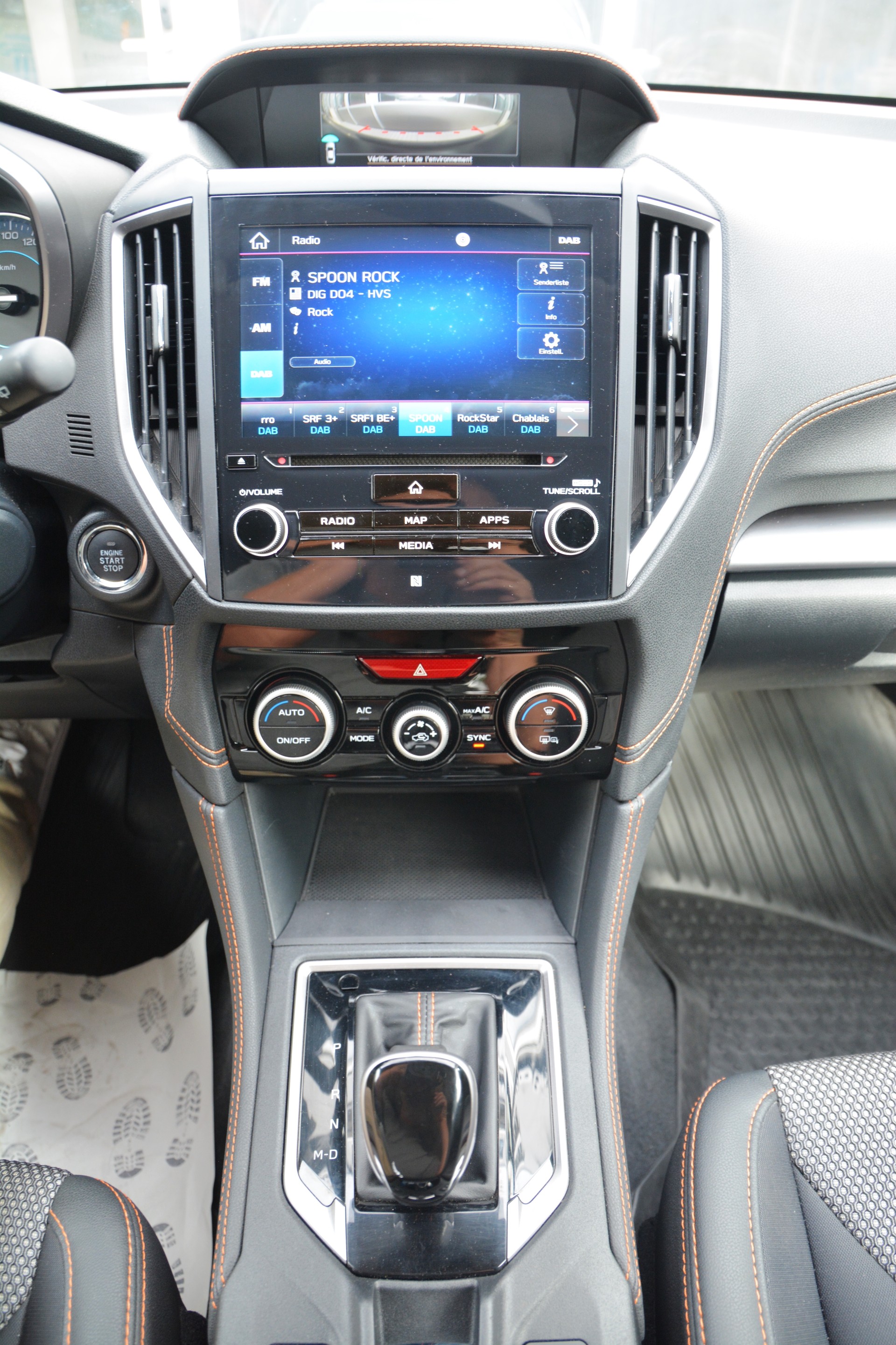SUBARU XV 2.0 e-Boxer Luxury AWD Lineartronic-image-6