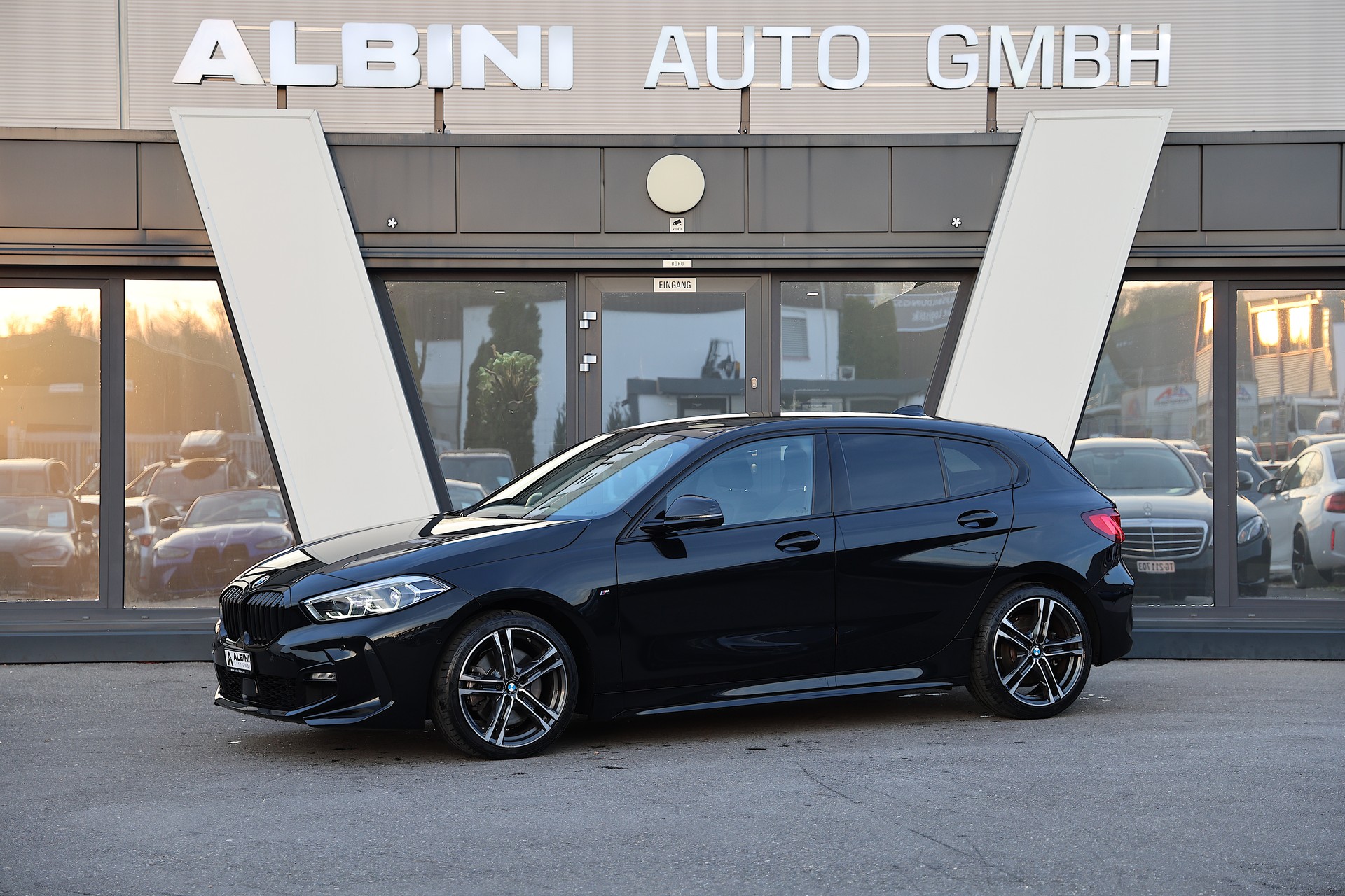 BMW 120d xDrive M-Sport Steptronic-image-0