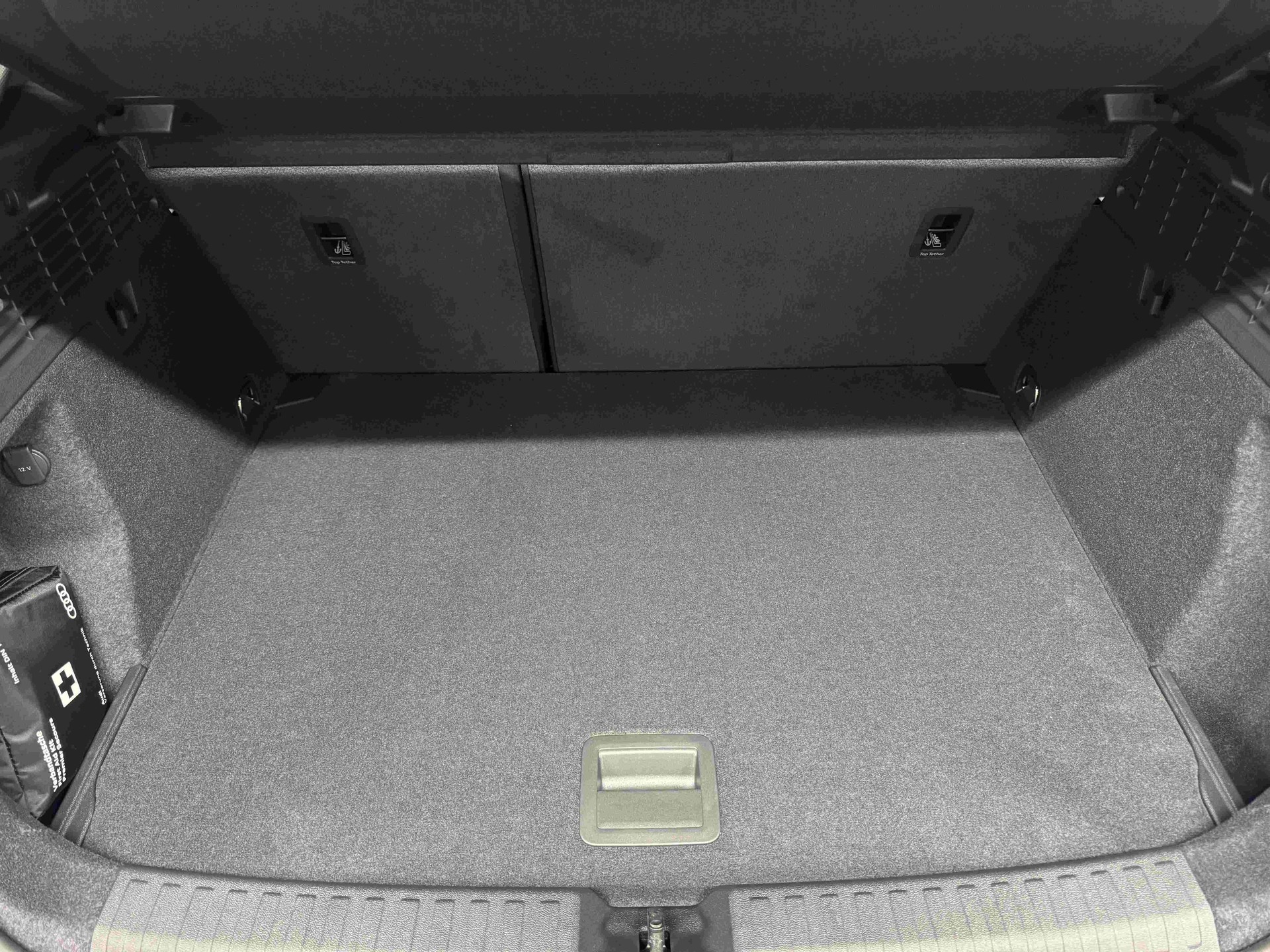 AUDI A3 Sportback TFSI 110 kW S line Attraction S tronic-image-15