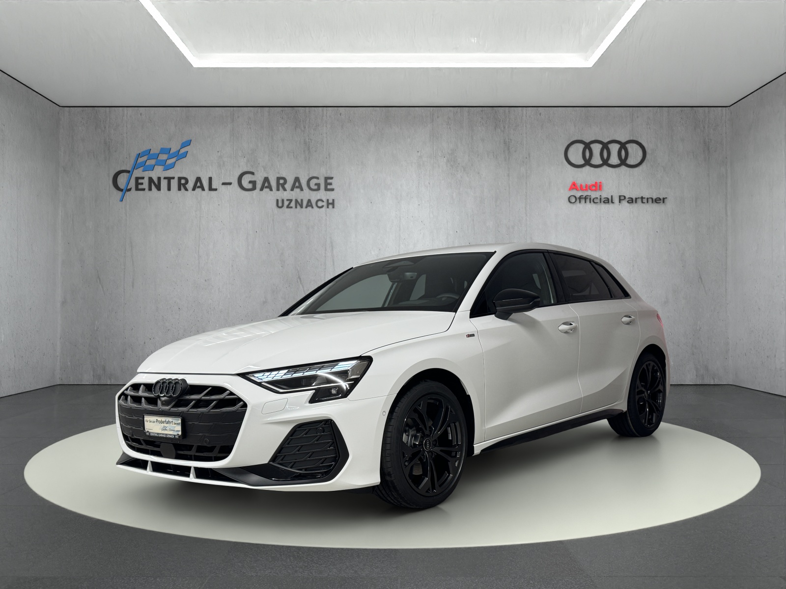 AUDI A3 Sportback TFSI 110 kW S line Attraction S tronic-image-0