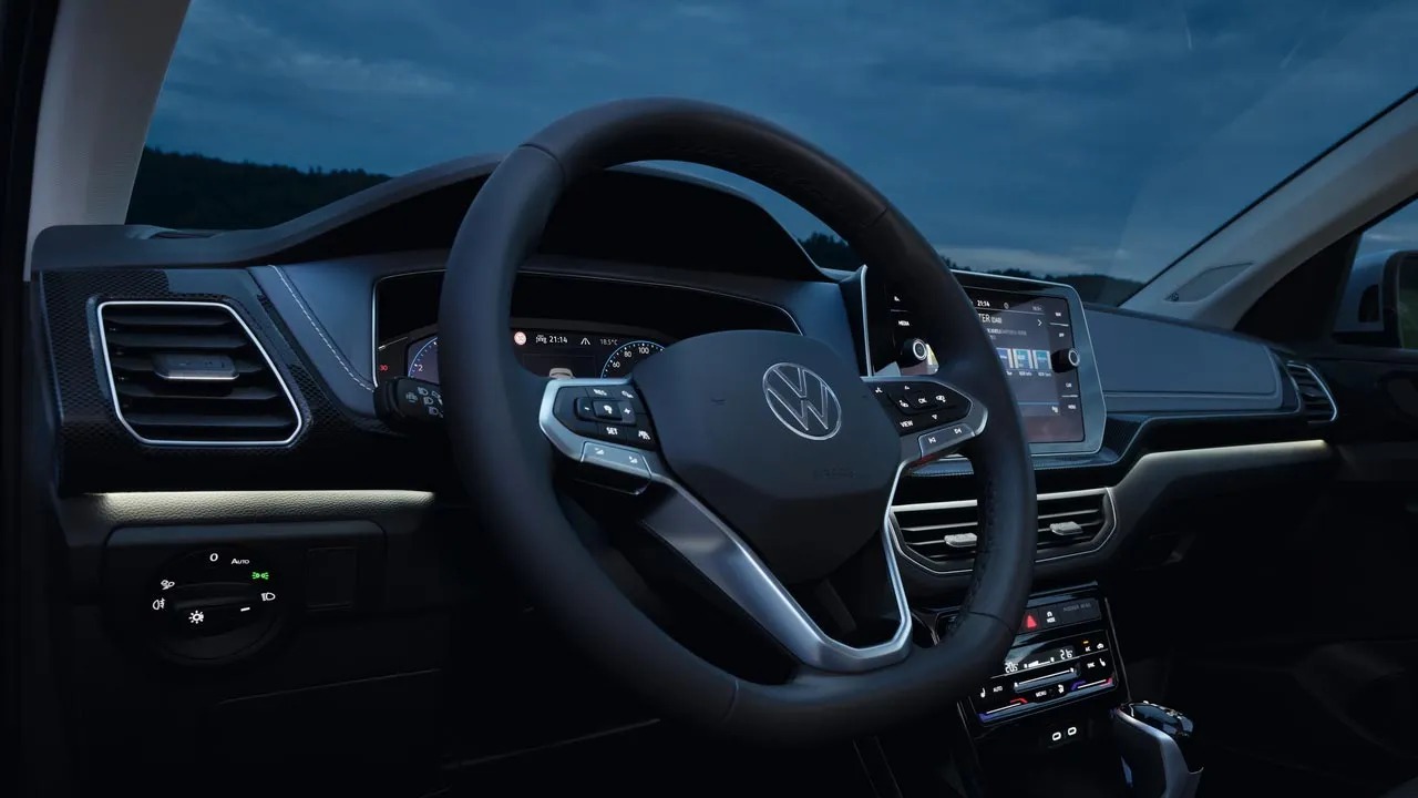 VW T-Cross 1.5 TSI EVO ACT R-Line DSG "AHK-Navi-RF.-Kamera"-image-13