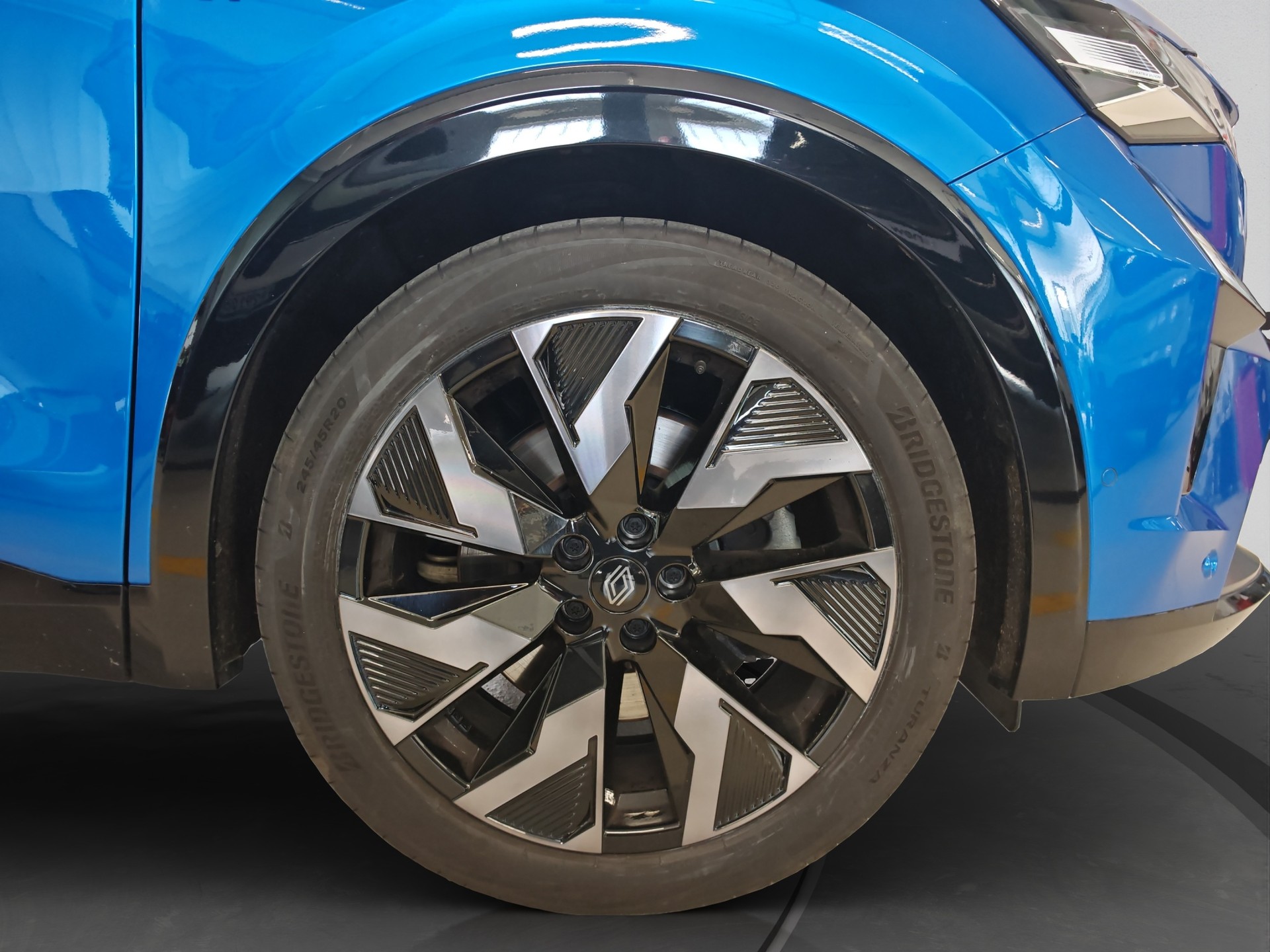 RENAULT Rafale 1.2 E-Tech Hybrid 200 Esprit Alpine-image-17