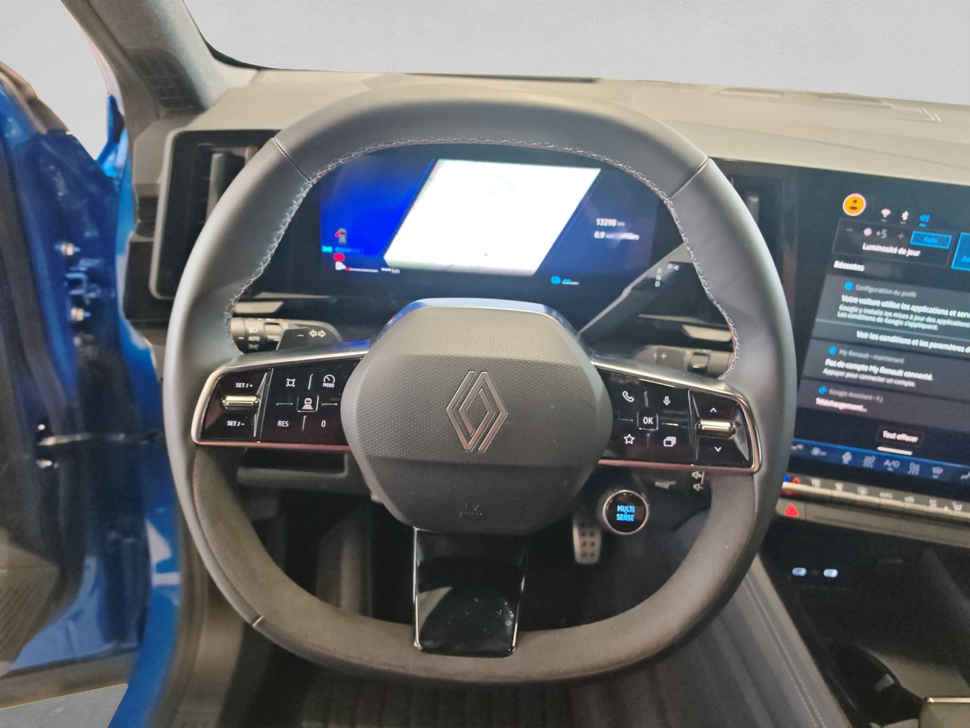 RENAULT Rafale 1.2 E-Tech Hybrid 200 Esprit Alpine-image-9