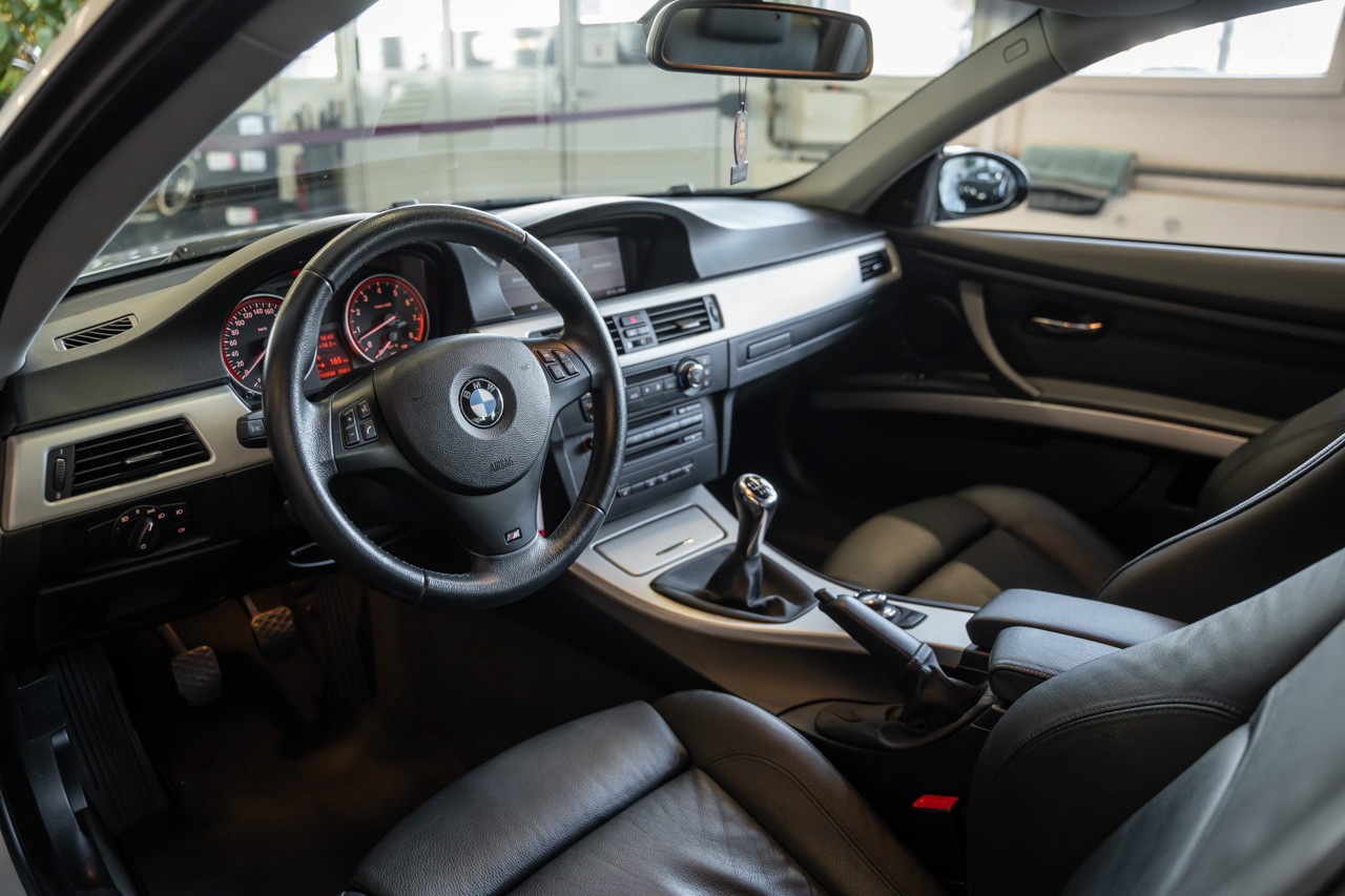 BMW 335i xDrive Coupé M Paket-image-13