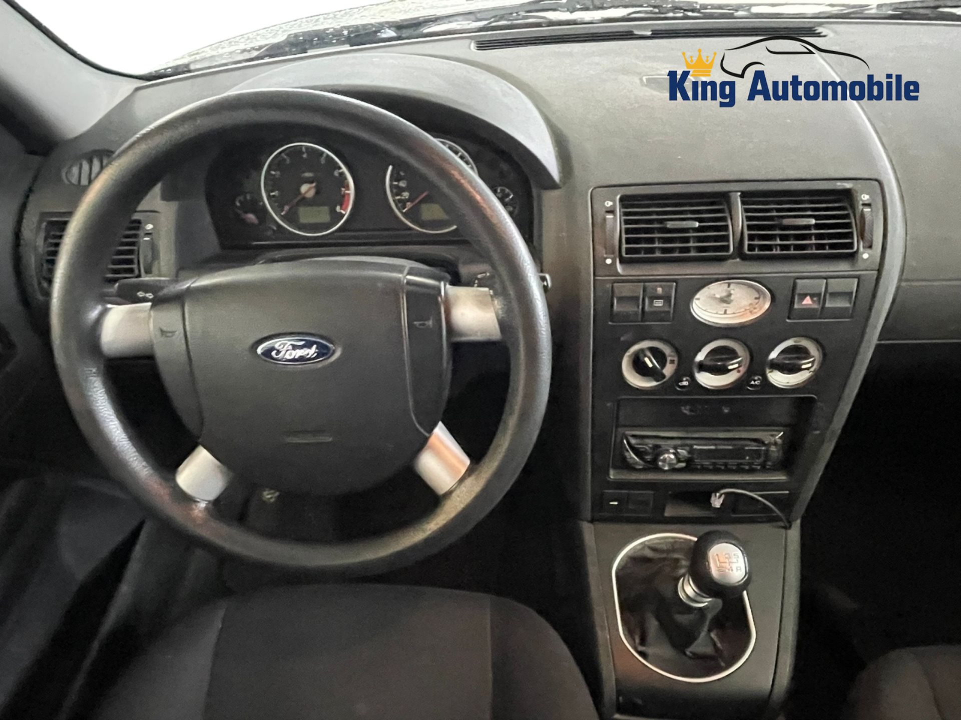 FORD Mondeo 2.0i 16V Ambiente-image-11