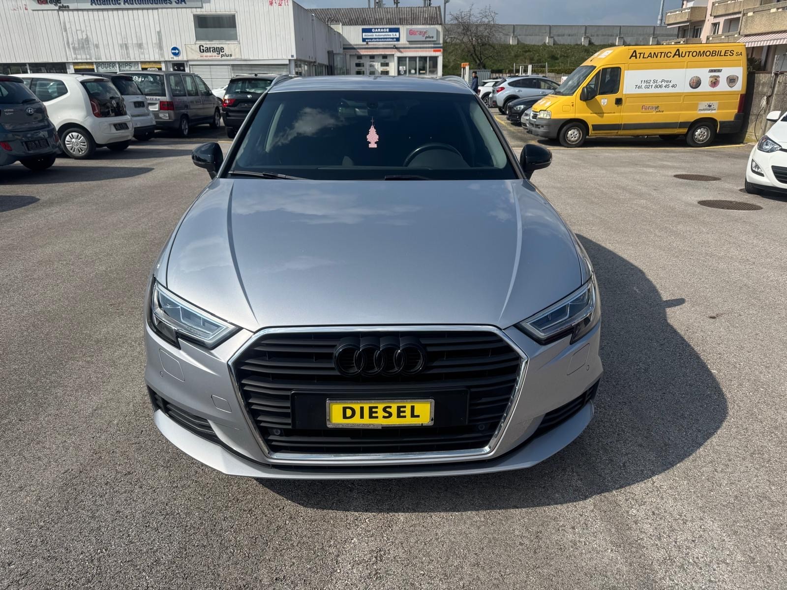 AUDI A3 Sportback 35 TDI Design S-tronic-image-0
