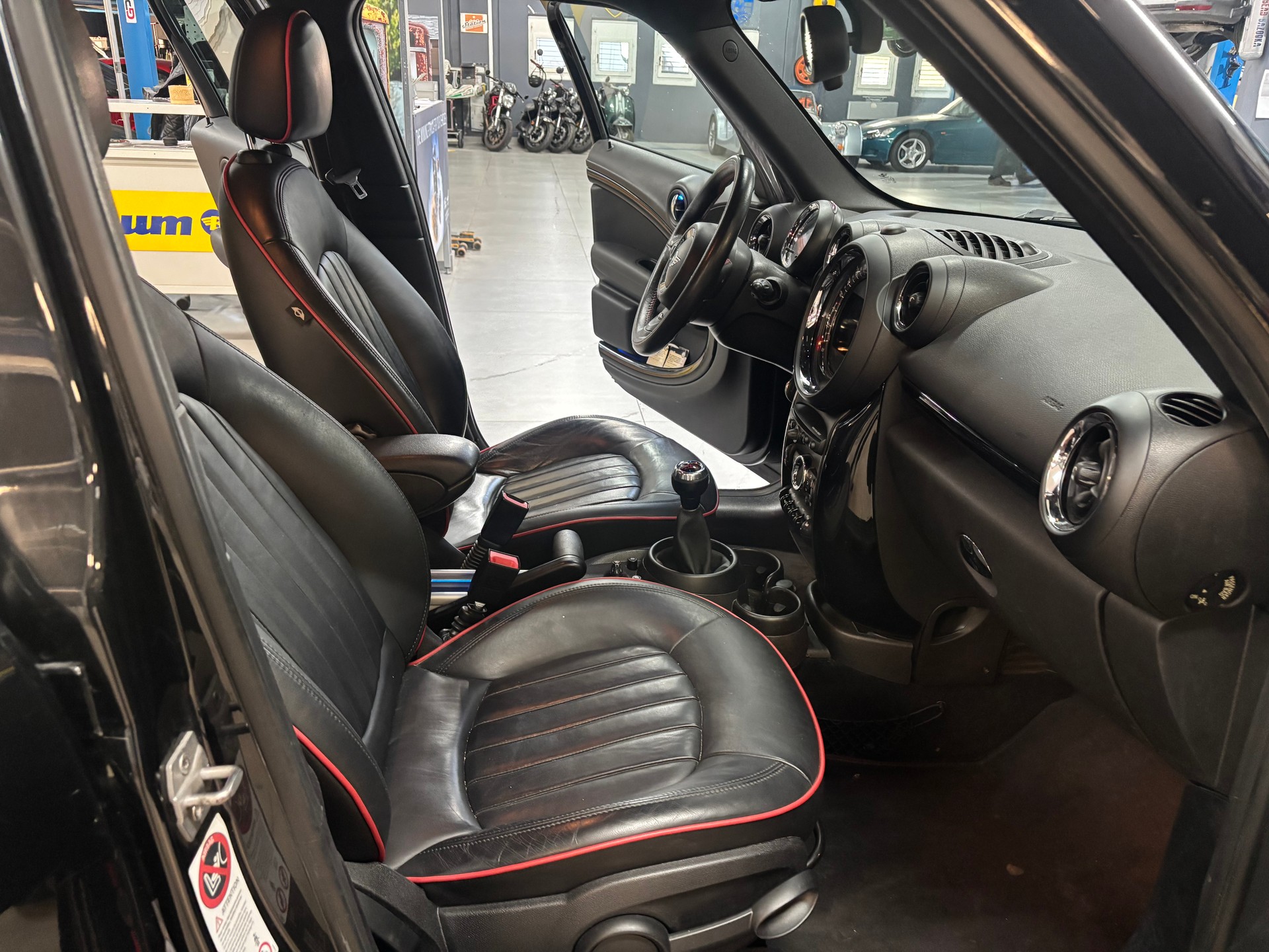 MINI Countryman John Cooper Works ALL4-image-11