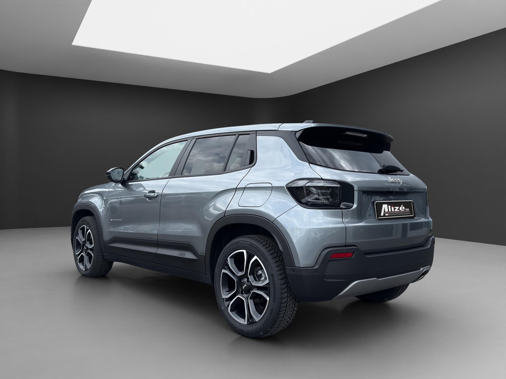 JEEP Avenger 1.2 Turbo MHEV Summit Sky-image-4