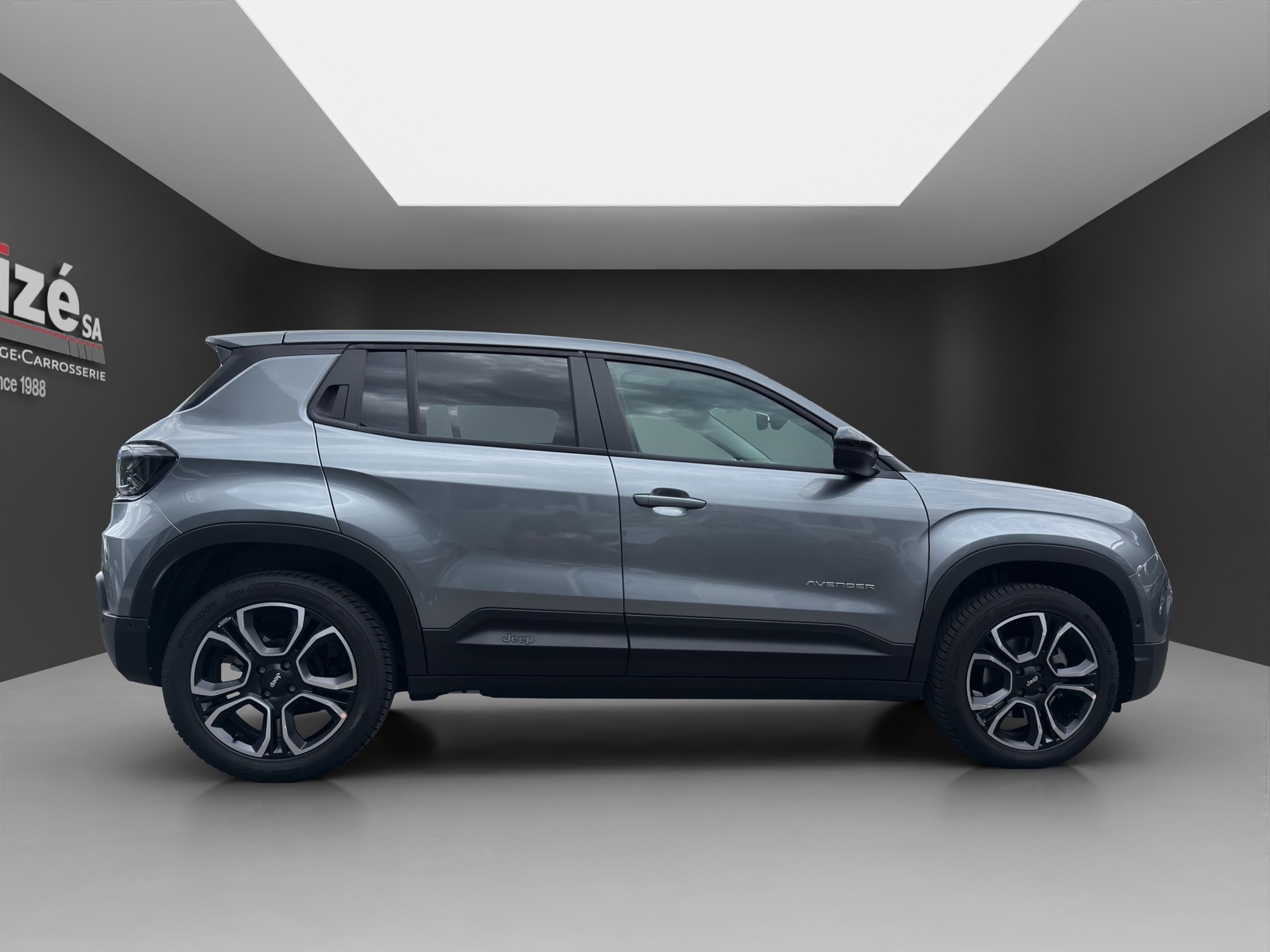 JEEP Avenger 1.2 Turbo MHEV Summit Sky-image-7